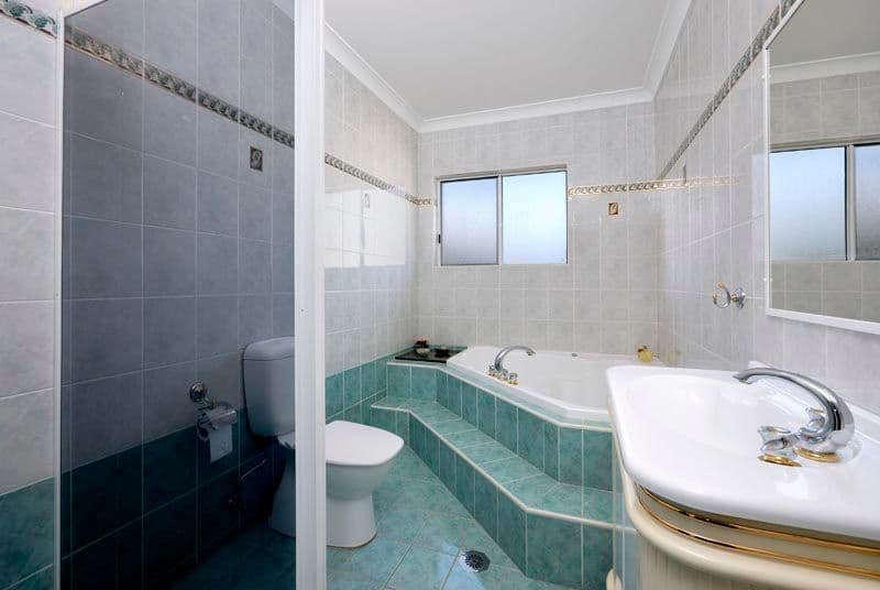 11a Carinya Road, BEVERLY HILLS NSW 2209, Beverly Hills - Thumbnail 4