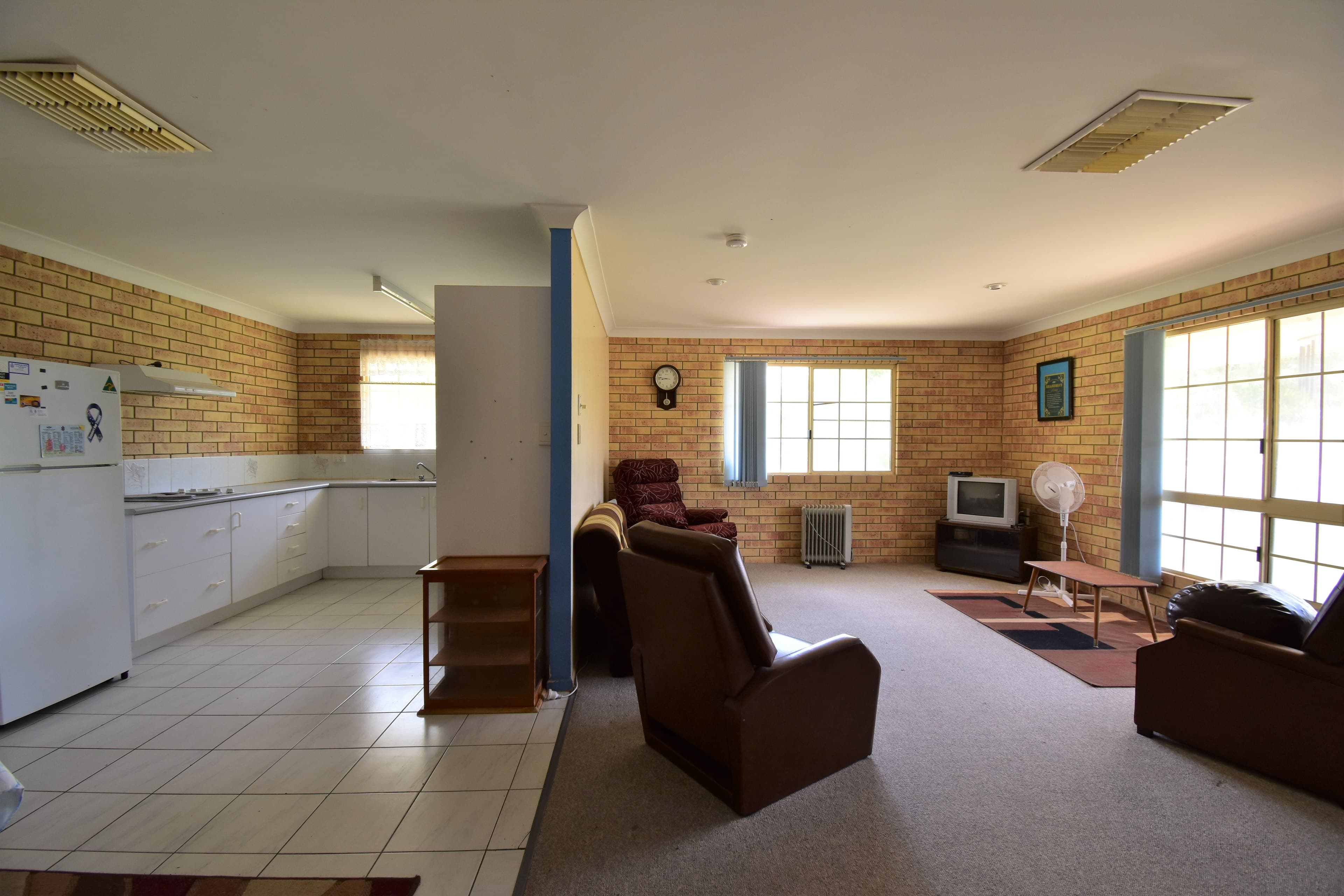 56 Beech Street, Barcaldine QLD 4725, Barcaldine - Thumbnail 3