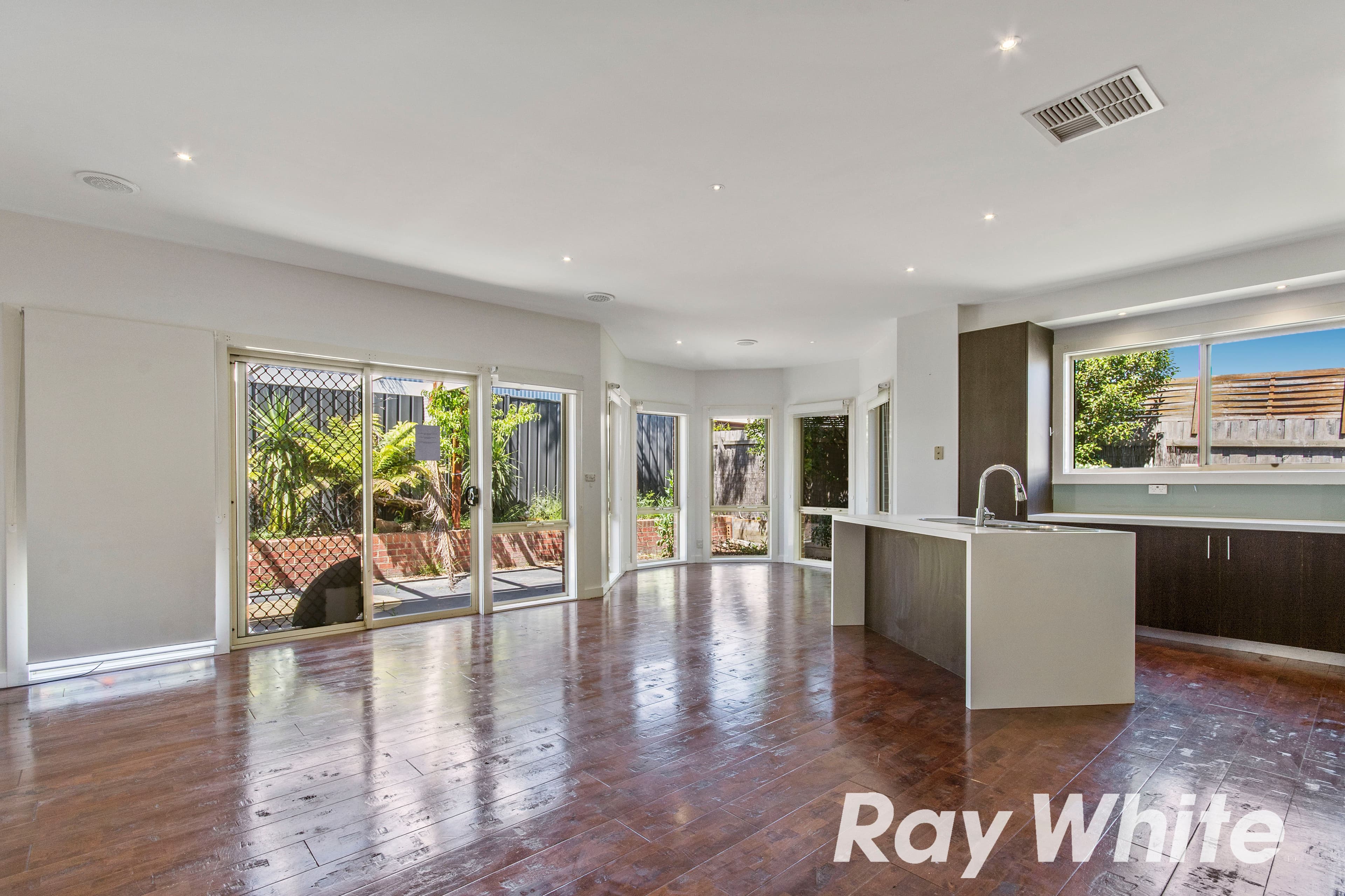 21 Elton Road, Ferntree Gully VIC 3156, Ferntree Gully - Thumbnail 3