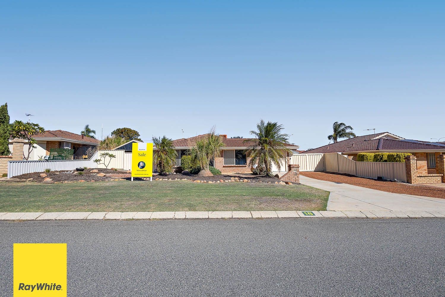 18 Penshurst Street, Marangaroo WA 6064, Marangaroo - Image 1