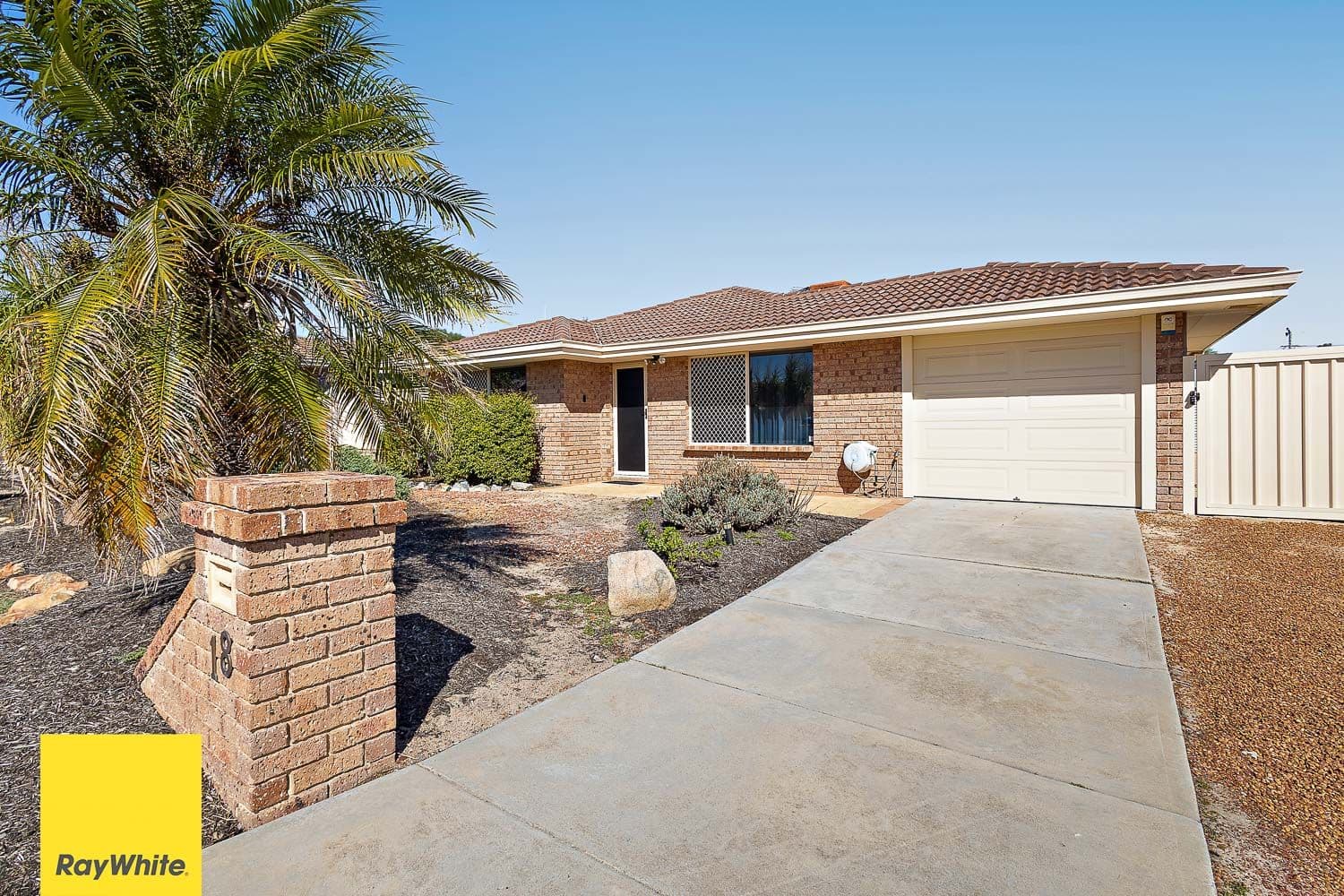 18 Penshurst Street, Marangaroo WA 6064, Marangaroo - Thumbnail 2