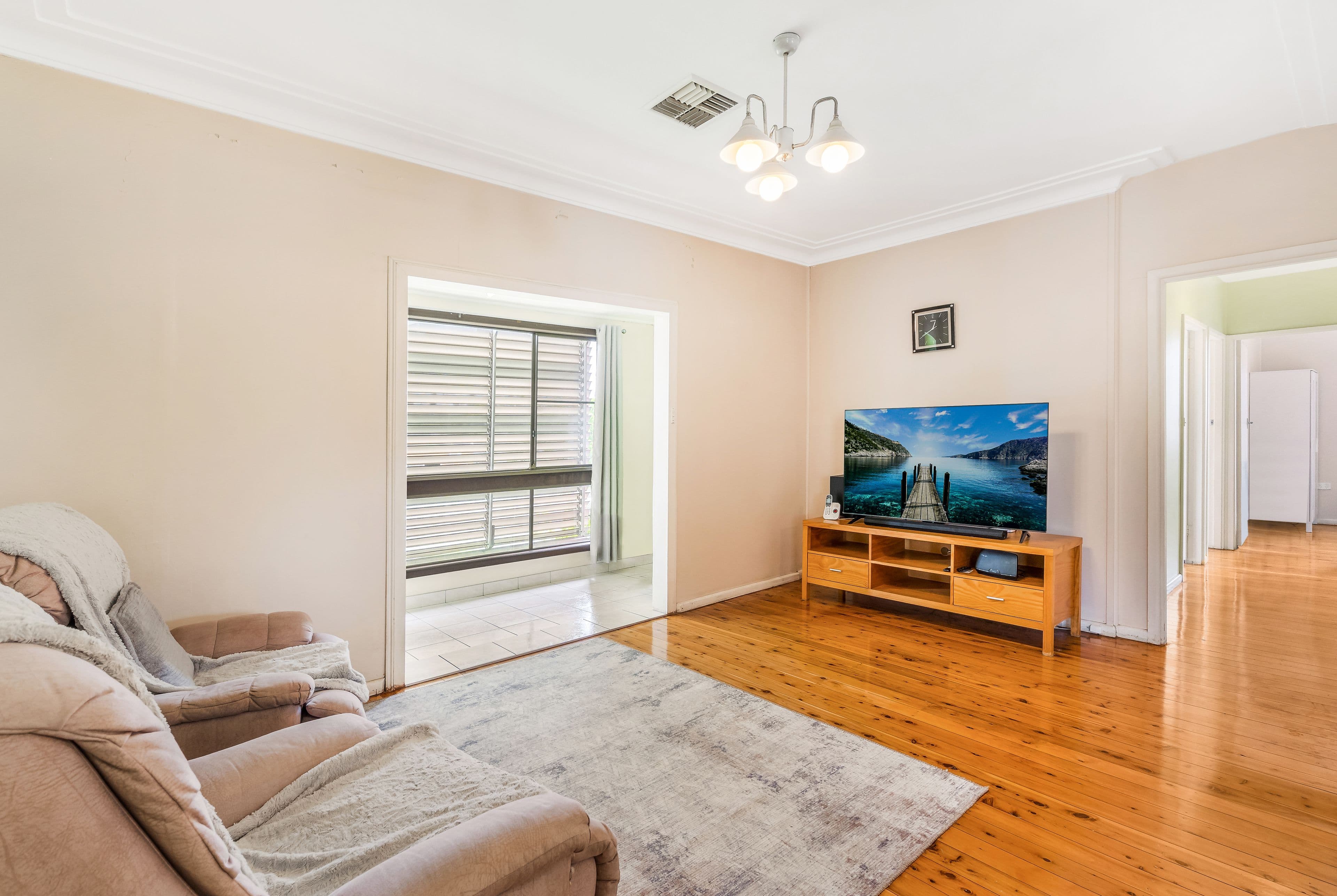 1 Helen Street, Smithfield NSW 2164, Smithfield - Thumbnail 4
