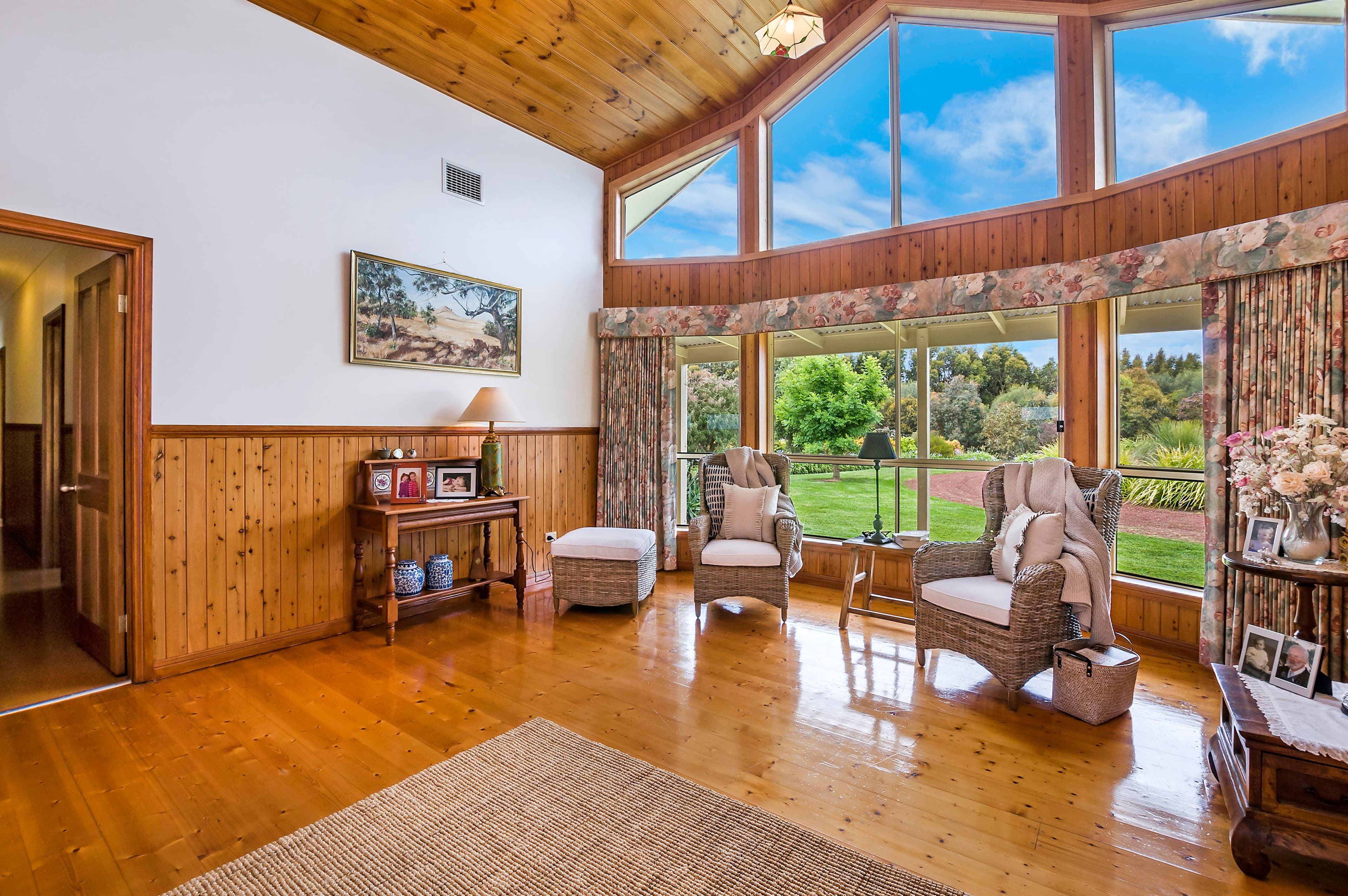 8 Hermitage Drive, Allansford VIC 3277, Allansford - Thumbnail 4