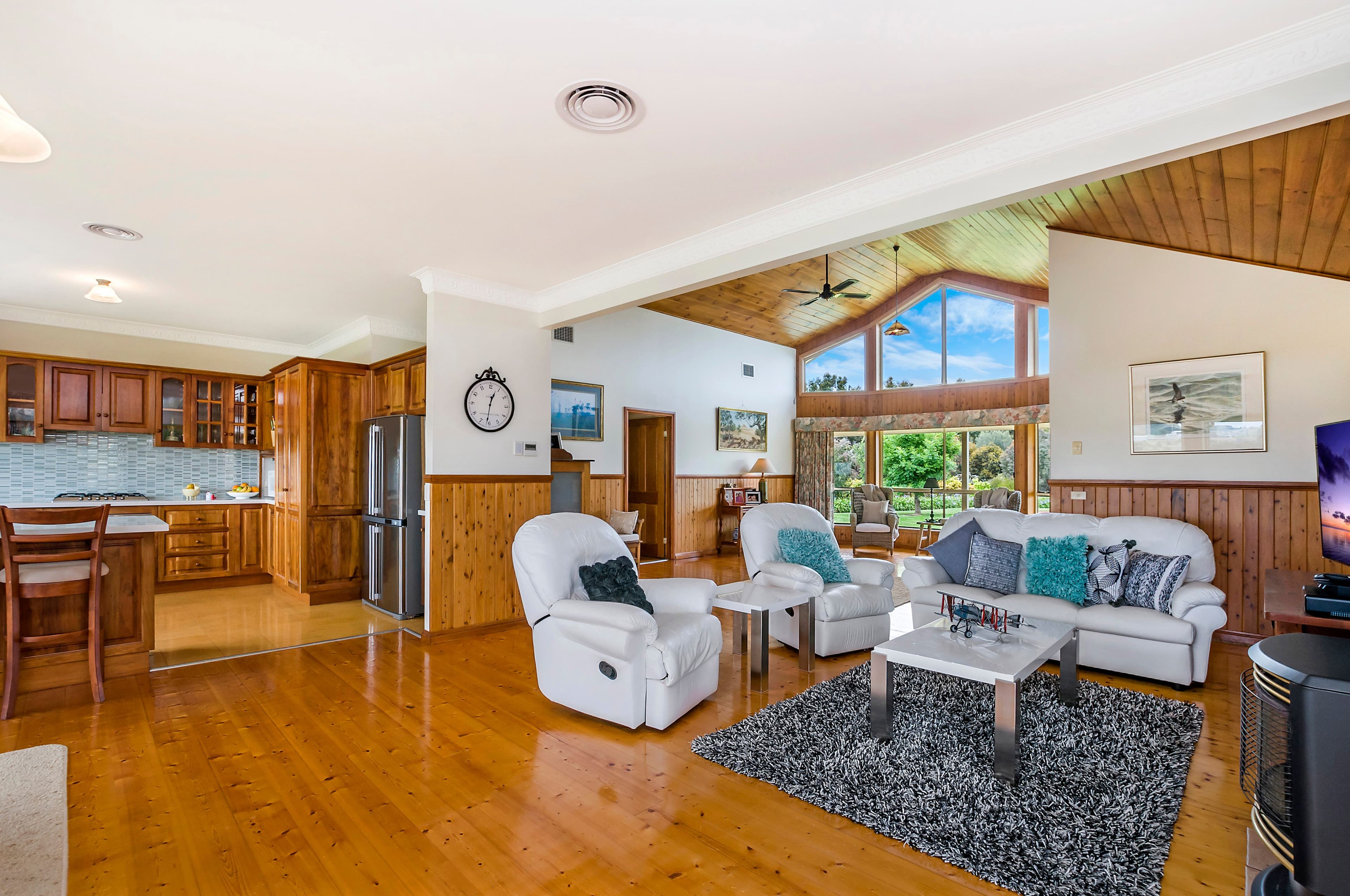 8 Hermitage Drive, Allansford VIC 3277, Allansford - Thumbnail 6