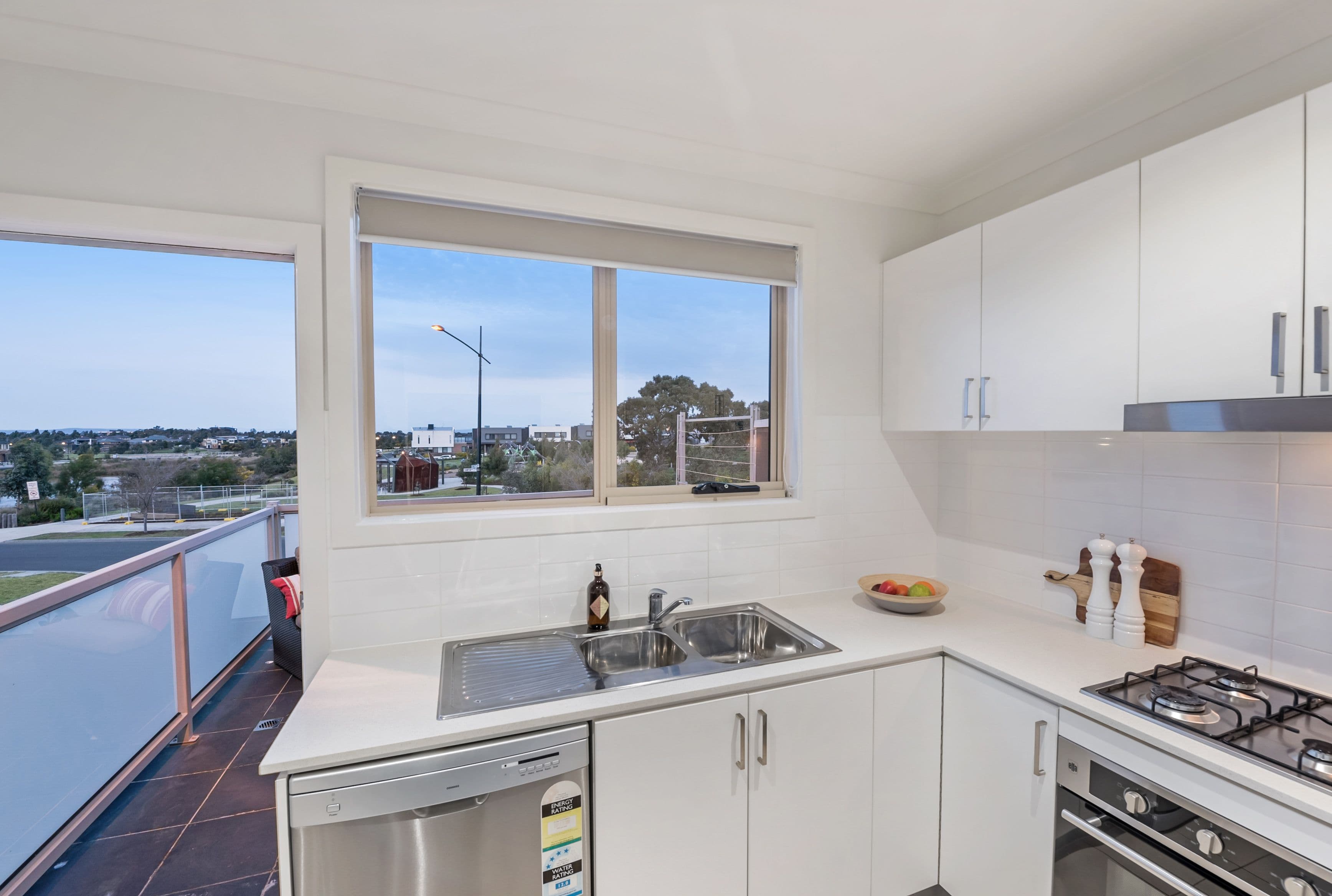 1 Essence Parkway, Craigieburn VIC 3064, Craigieburn - Thumbnail 5
