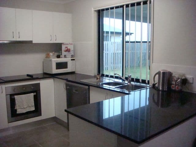 83 Whitehaven Drive, BLACKS BEACH QLD 4740, Blacks Beach - Thumbnail 4