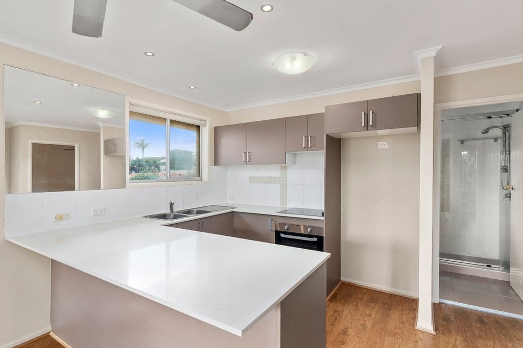29 Twenty Seventh Avenue, Palm Beach QLD 4221, Palm Beach - Thumbnail 5