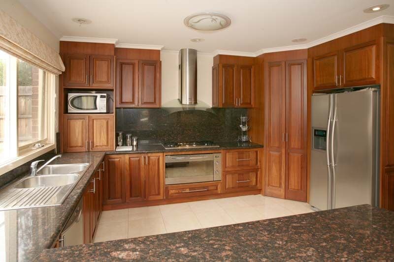 1 Bushland Court, WHEELERS HILL VIC 3150, Wheelers Hill - Thumbnail 2