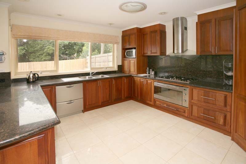 1 Bushland Court, WHEELERS HILL VIC 3150, Wheelers Hill - Thumbnail 3
