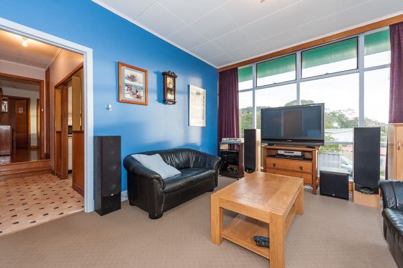 66 Gordons Hill Road, LINDISFARNE TAS 7015, Lindisfarne - Thumbnail 3