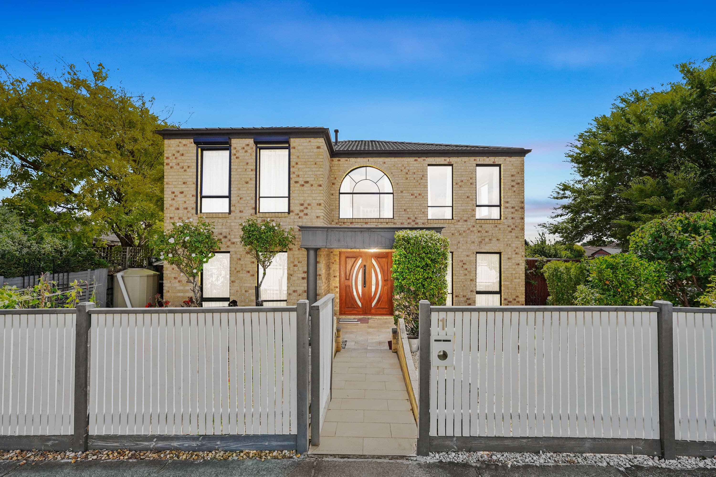 1 Glenn Erin Way, Berwick VIC 3806, Berwick - Image 1