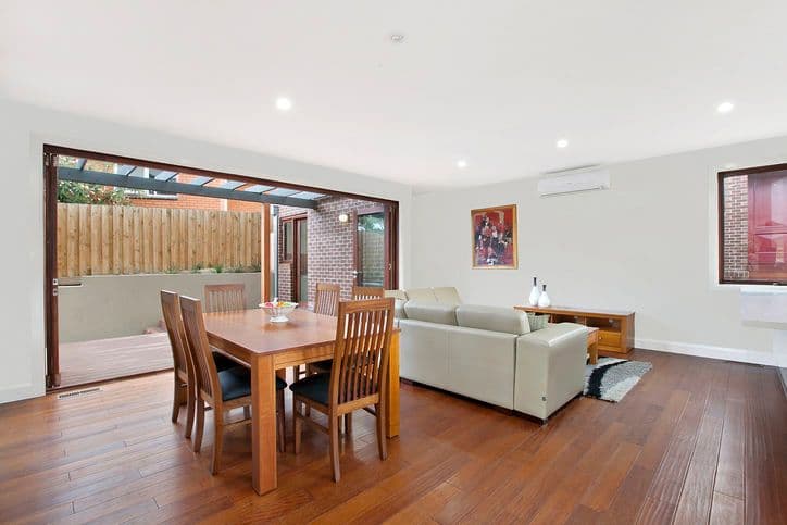 23 Coolabah Street, DONCASTER VIC 3108, Doncaster - Thumbnail 2