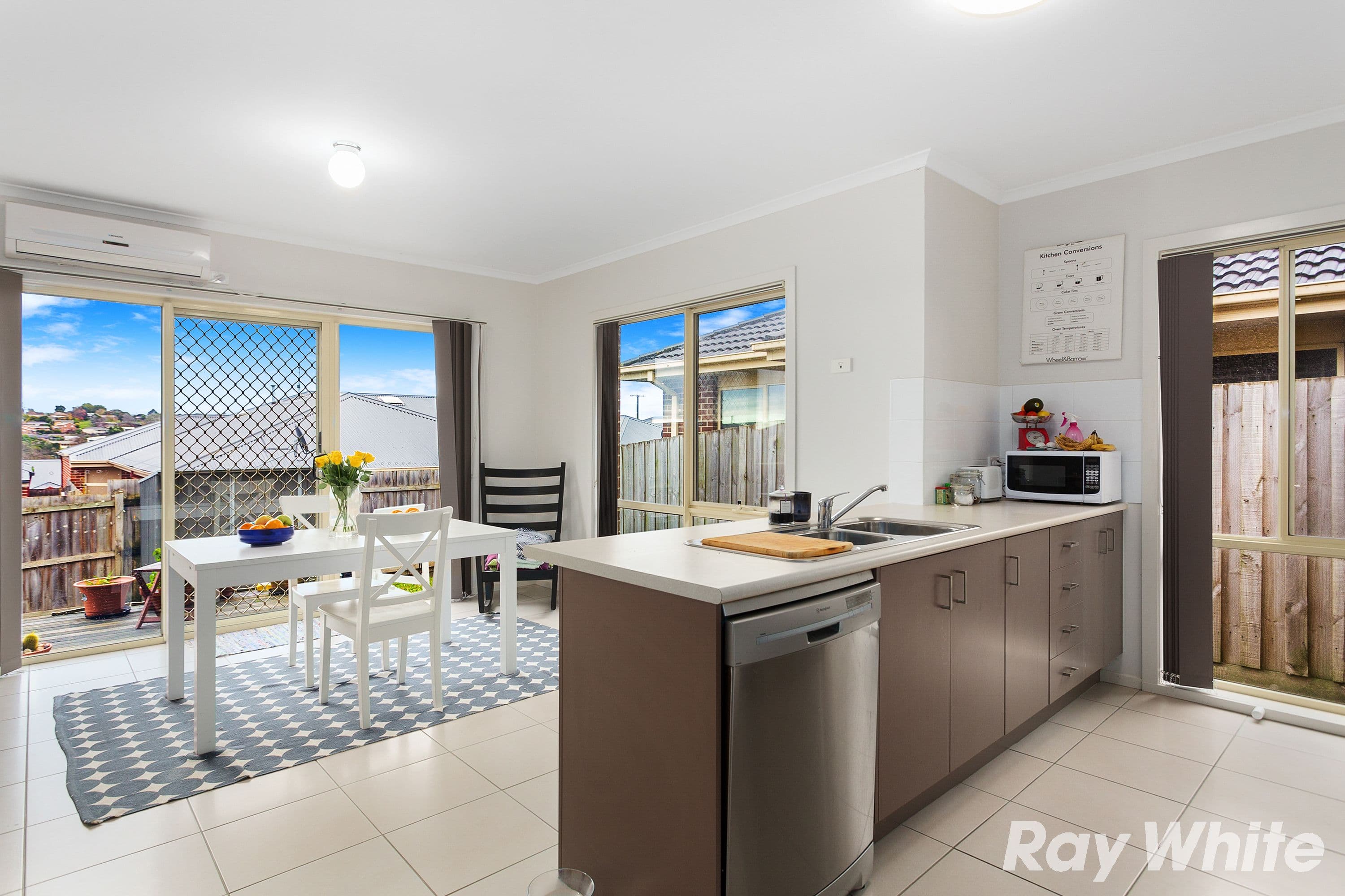 35 Steward Street, Warragul VIC 3820, Warragul - Thumbnail 3