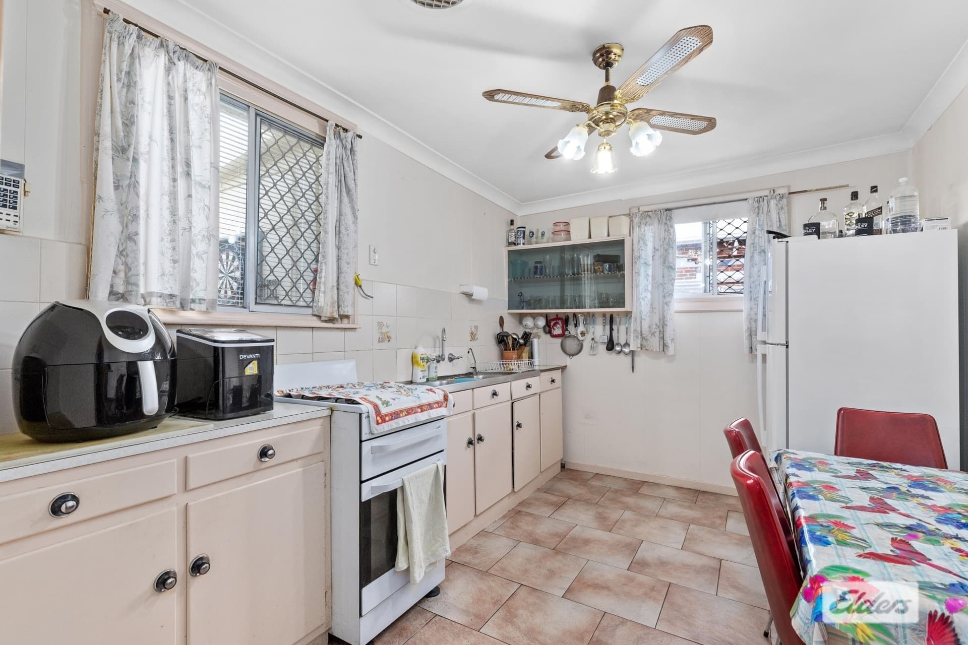 13 Grace Street, Goodwood - Thumbnail 8