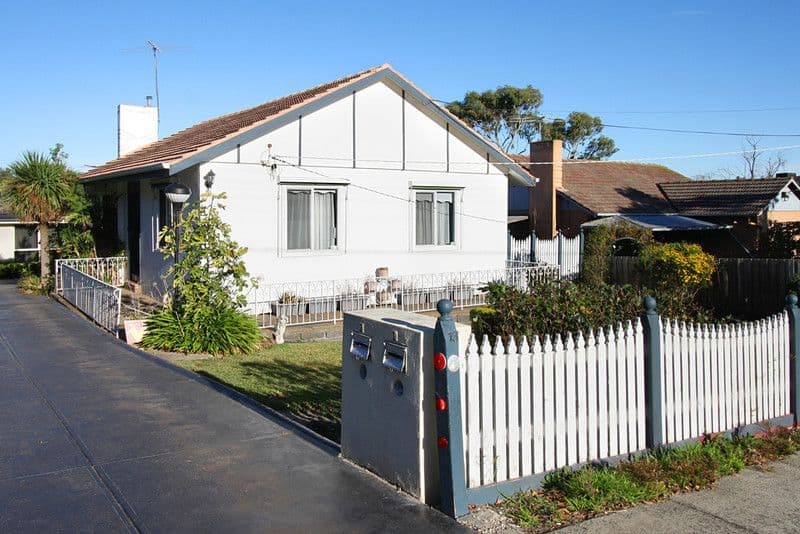13 Binalong Avenue, Chadstone VIC 3148, Chadstone - Image 1