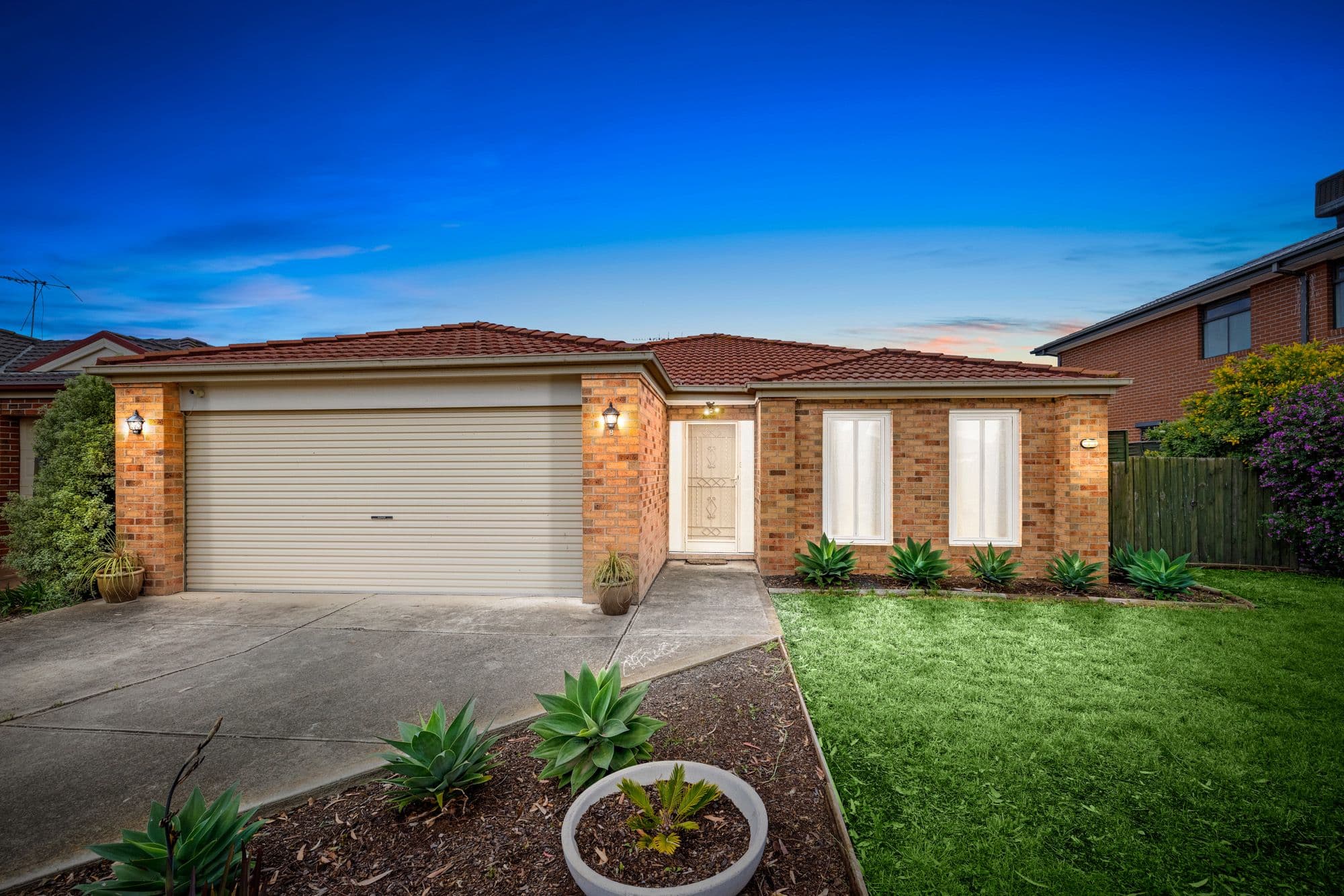 8 Crown Court, Tarneit VIC 3029, Tarneit - Image 1