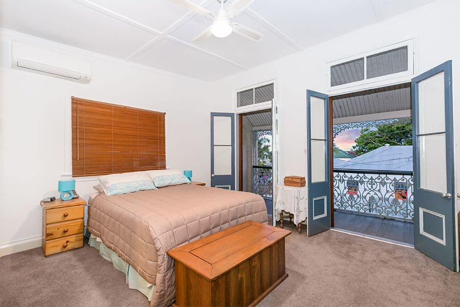 20 Lochaber Street, DUTTON PARK QLD 4102, Dutton Park - Thumbnail 4