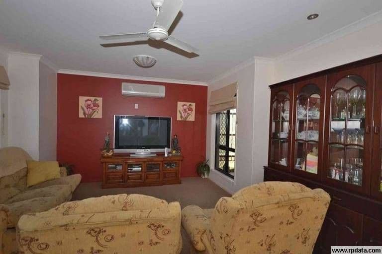 SVENSSON HEIGHTS QLD 4670, Svensson Heights - Thumbnail 2