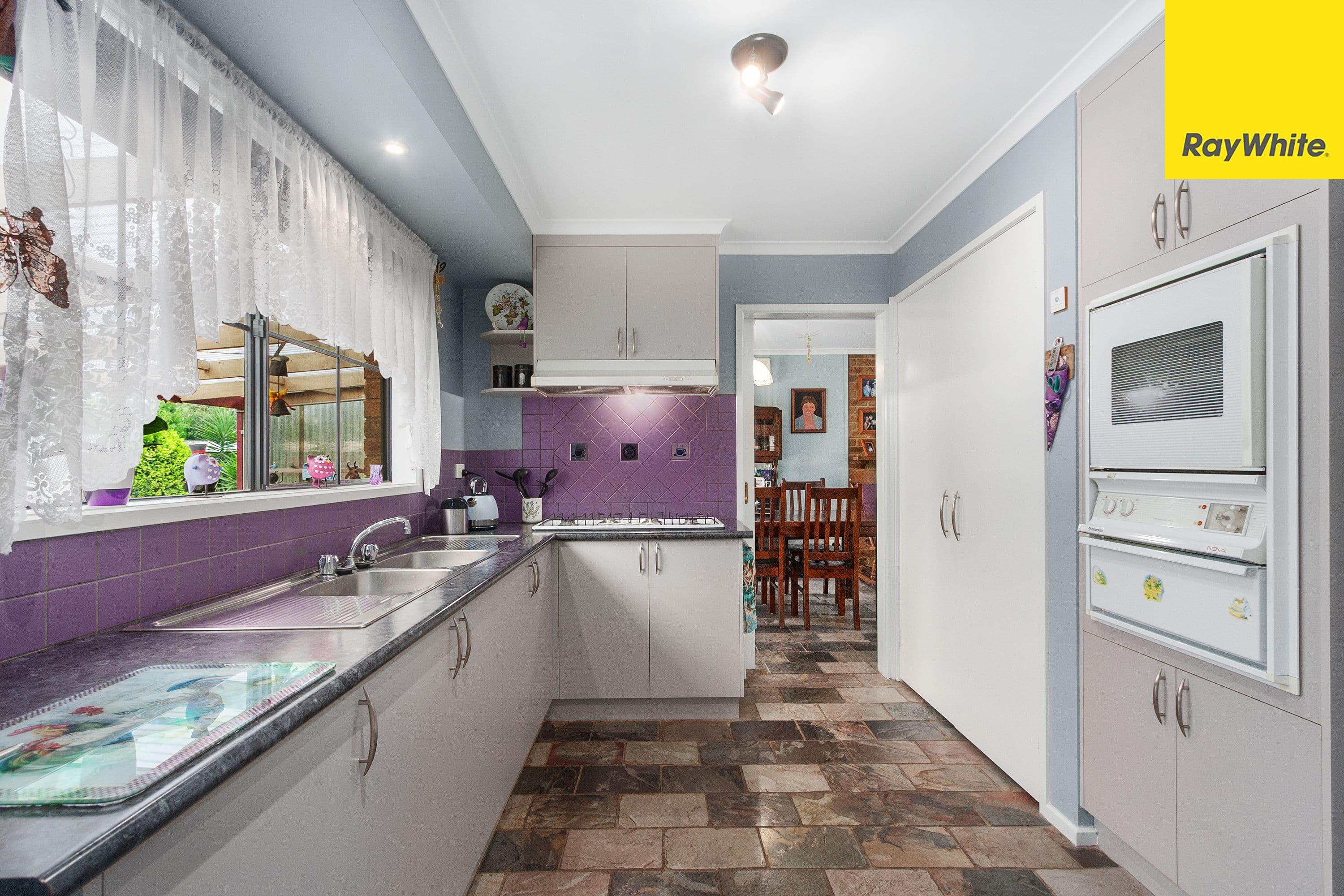 4 Fairway Drive, Drouin VIC 3818, Drouin - Thumbnail 2