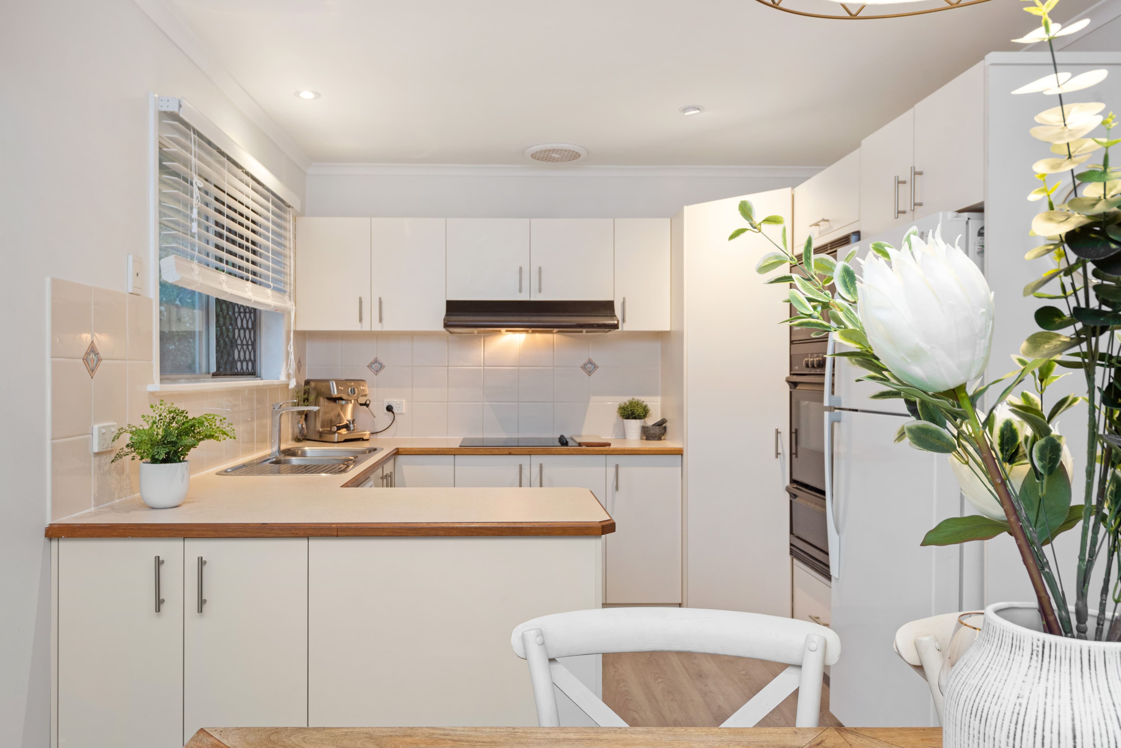 46 Camelia Avenue, Everton Hills QLD 4053, Everton Hills - Thumbnail 2