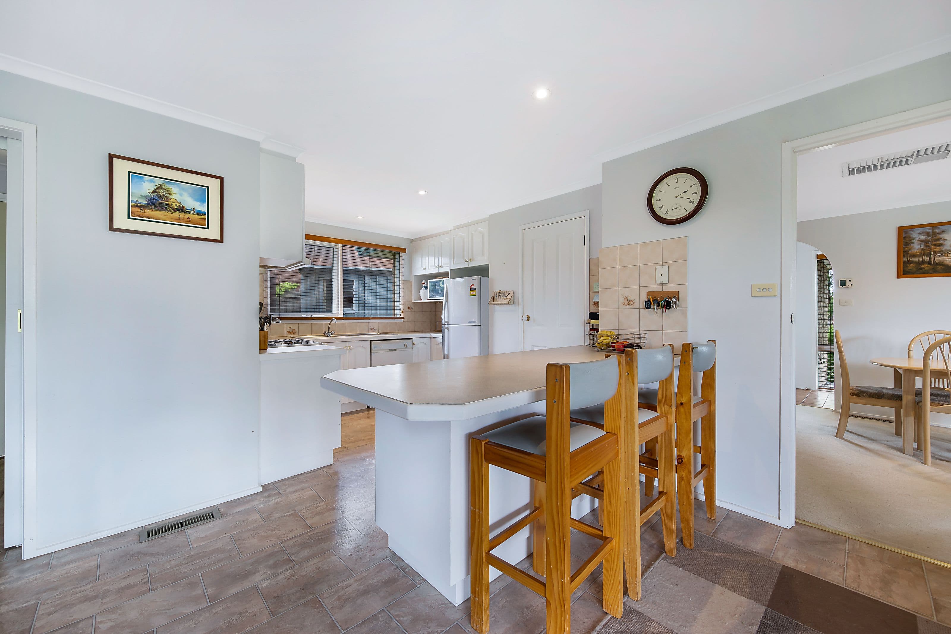 3 Olearia Close, Endeavour Hills VIC 3802, Endeavour Hills - Thumbnail 2