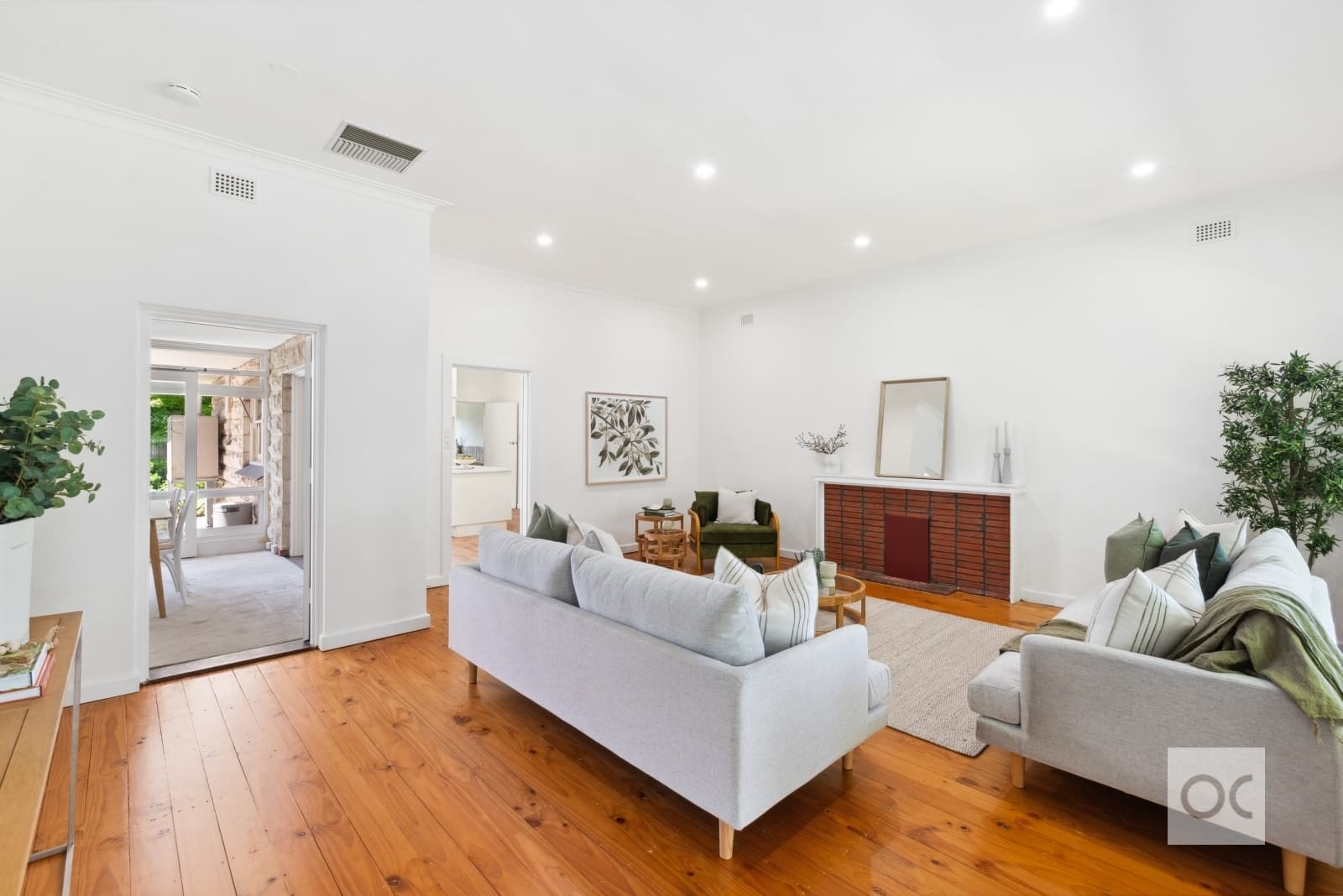 2 Norseman Avenue, Westbourne Park - Thumbnail 2