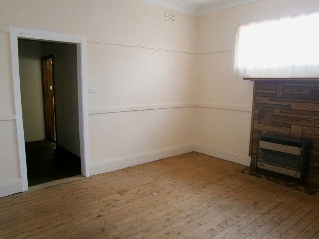 60 Mackay Street, COOTAMUNDRA NSW 2590, Cootamundra - Thumbnail 8