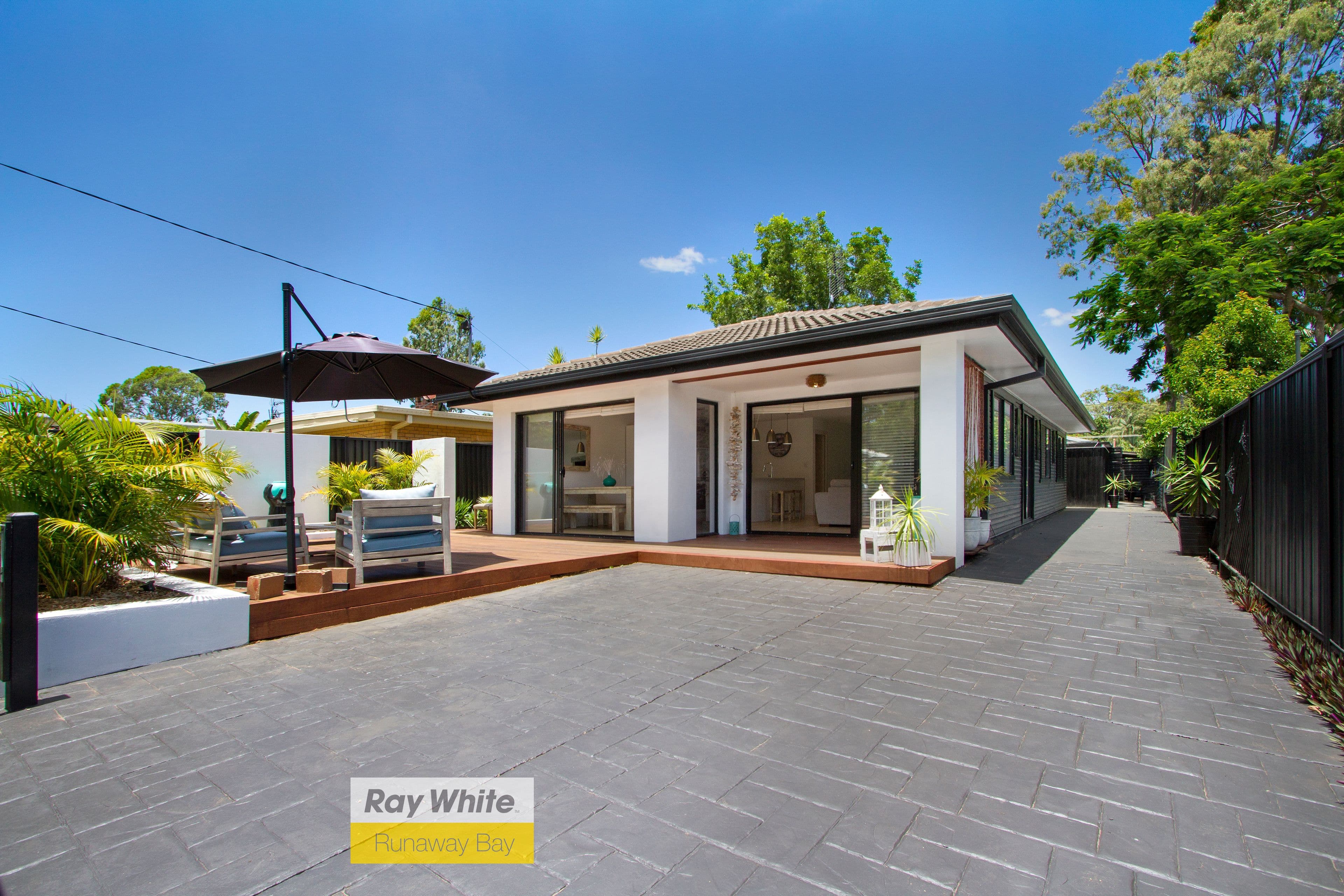 31 Turana Street, Coombabah QLD 4216, Coombabah - Thumbnail 2