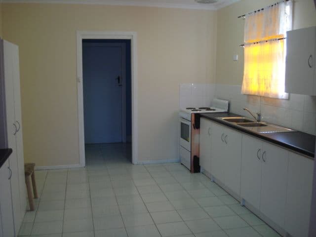 8 Robins Street, ELIZABETH DOWNS SA 5113, Elizabeth Downs - Thumbnail 3