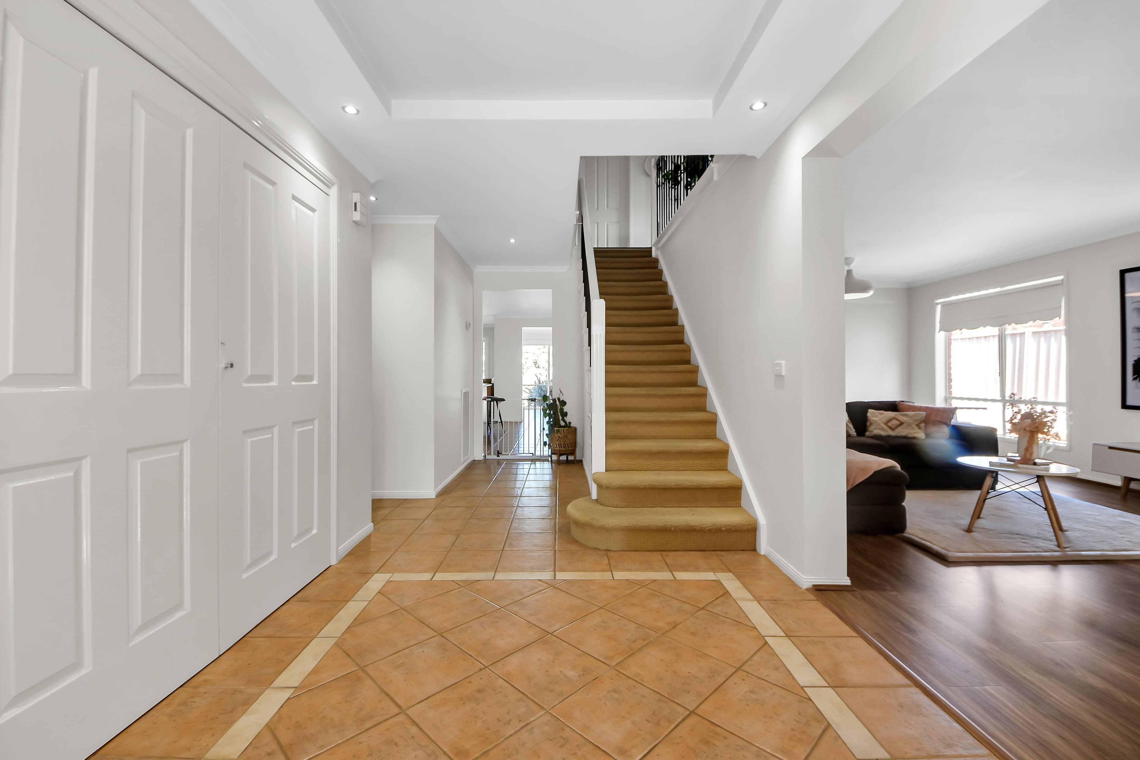 7 Risley Close, Caroline Springs VIC 3023, Caroline Springs - Thumbnail 2