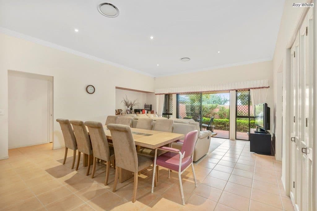 20 Rowallan Close, Westlake QLD 4074, Westlake - Thumbnail 4