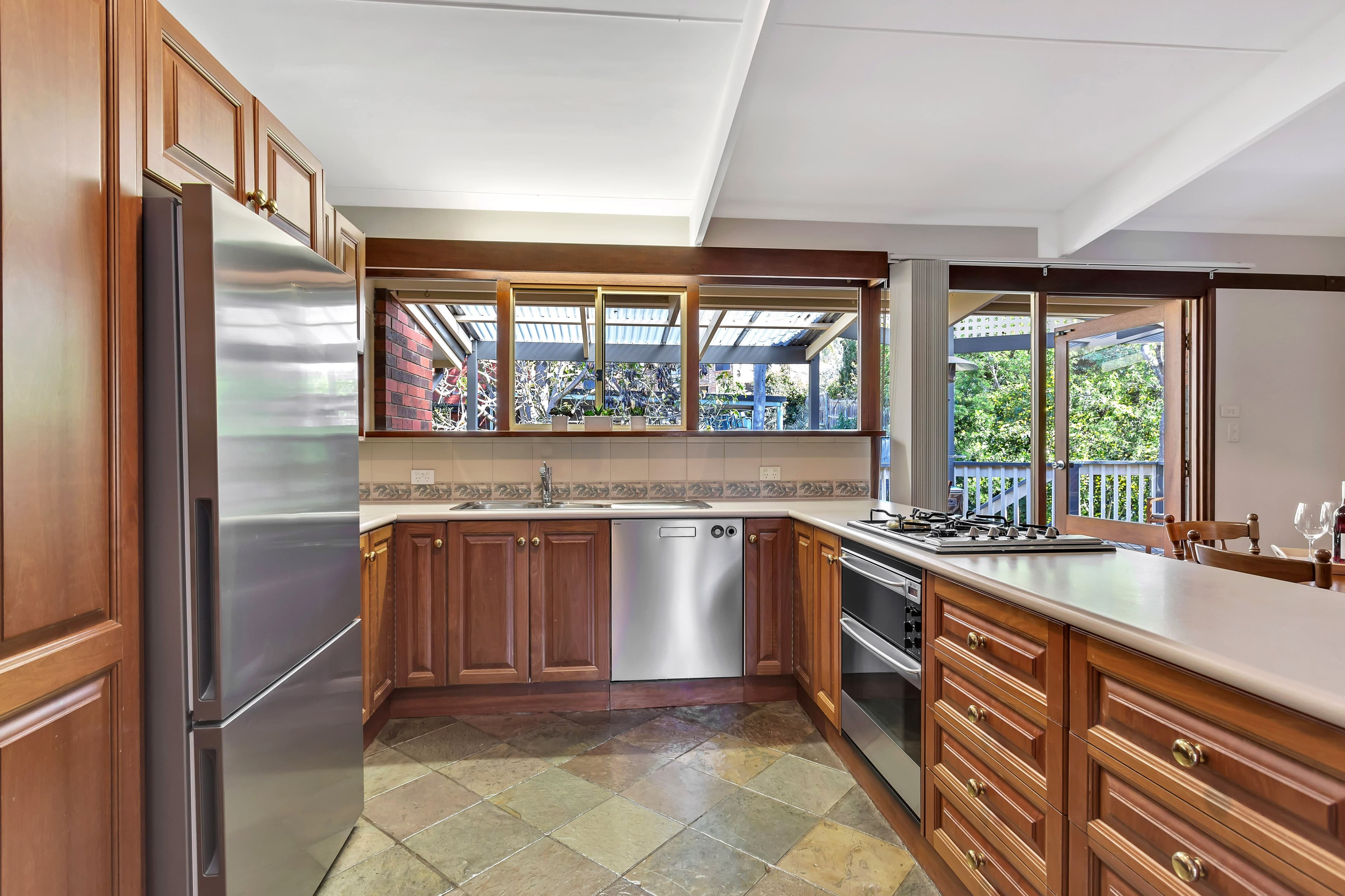 5 Gorelon Drive, Flagstaff Hill SA 5159, Flagstaff Hill - Thumbnail 2