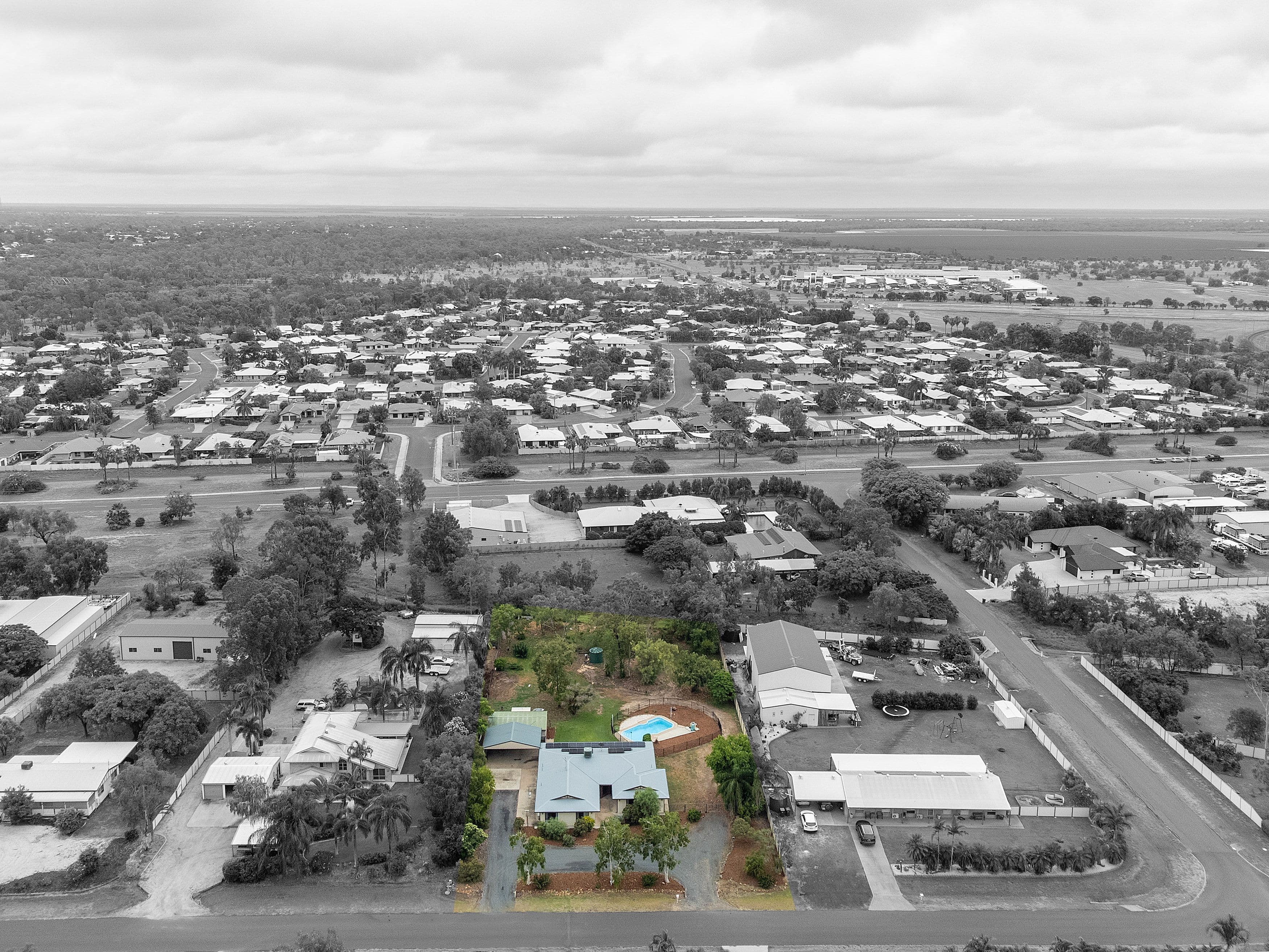 10 Akubra Drive, Emerald QLD 4720, Emerald - Thumbnail 2