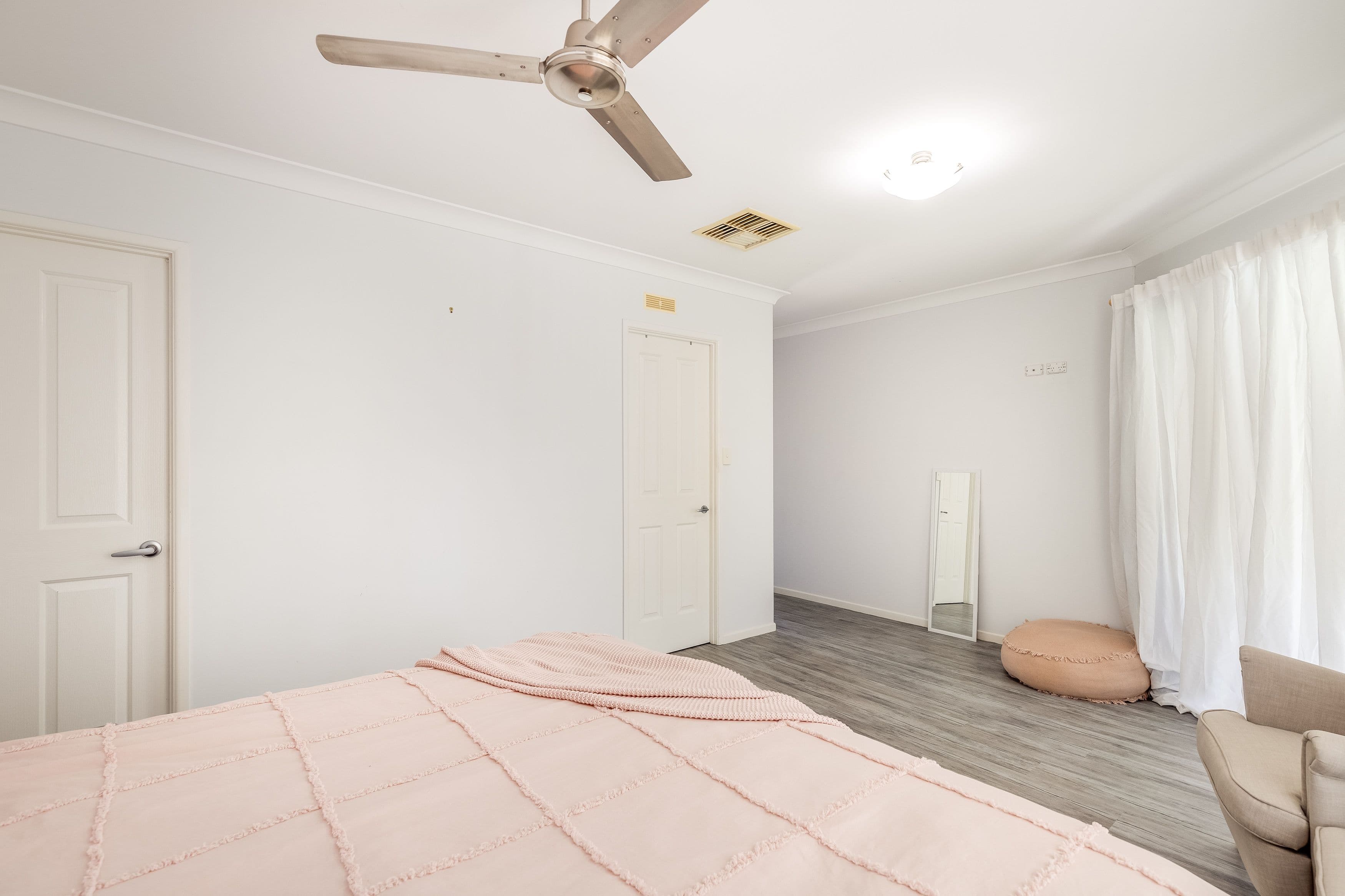 10 Akubra Drive, Emerald QLD 4720, Emerald - Thumbnail 8