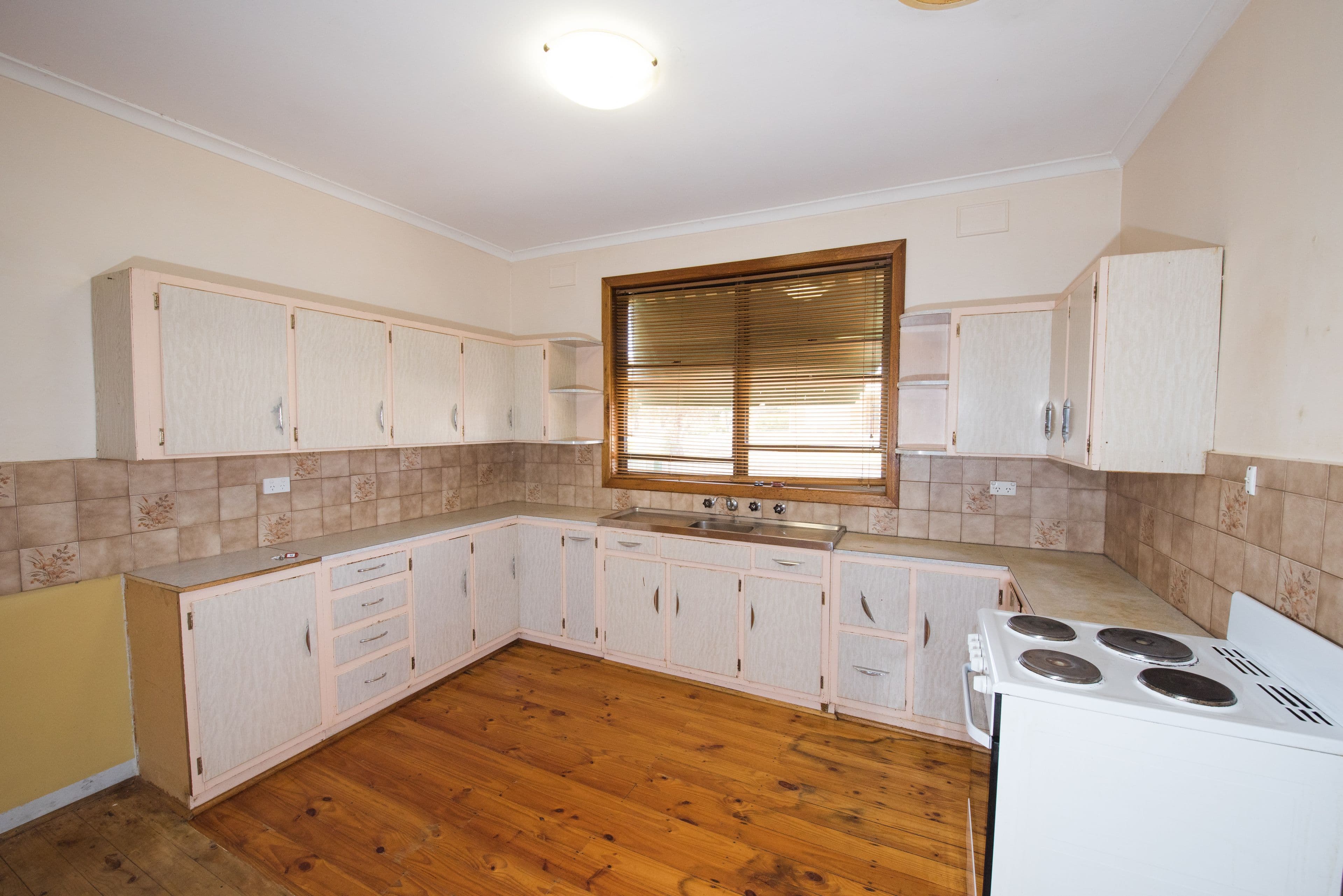 68 Ramsay Terrace, Bordertown SA 5268, Bordertown - Thumbnail 2