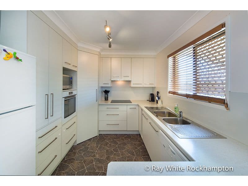 9 Leeds Avenue, KAWANA QLD 4701, Kawana - Thumbnail 5