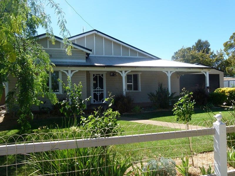 157 Farnell Street, Forbes - Image 1