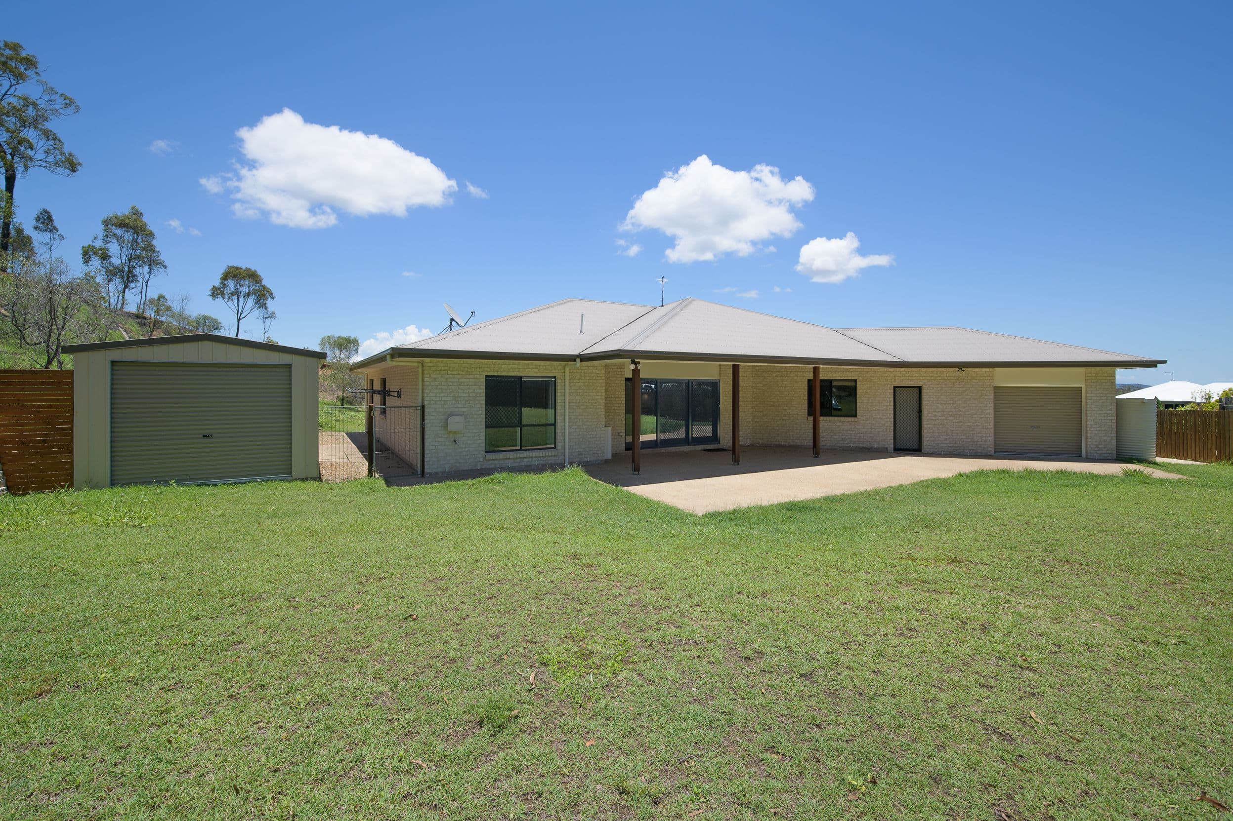28 Clarendon Street, Clinton QLD 4680, Clinton - Thumbnail 2