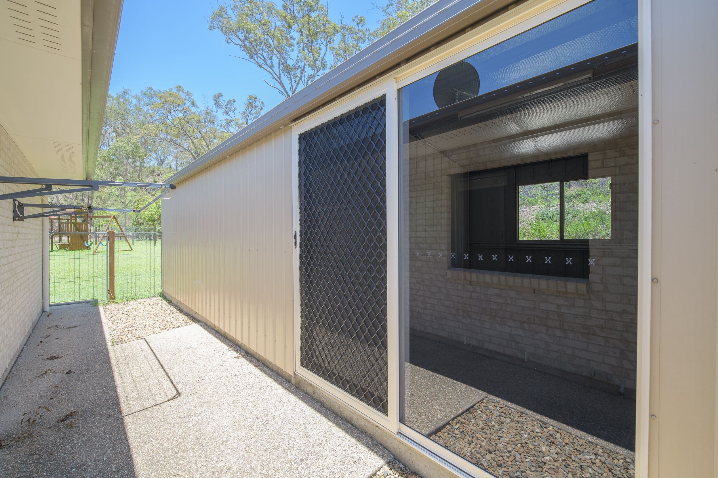 28 Clarendon Street, Clinton QLD 4680, Clinton - Thumbnail 8
