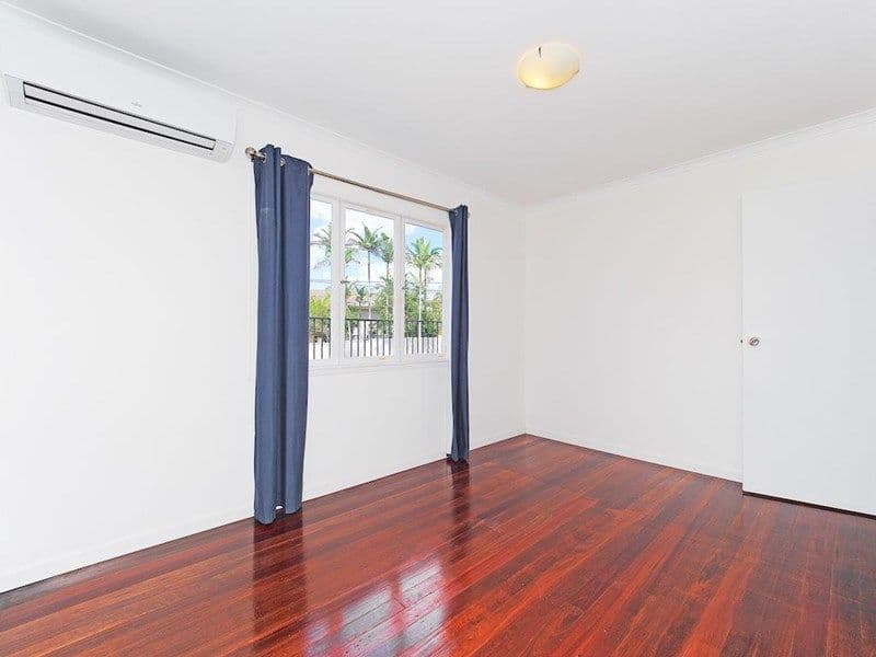 46 Nyanza Street, Woodridge QLD 4114, Woodridge - Thumbnail 5