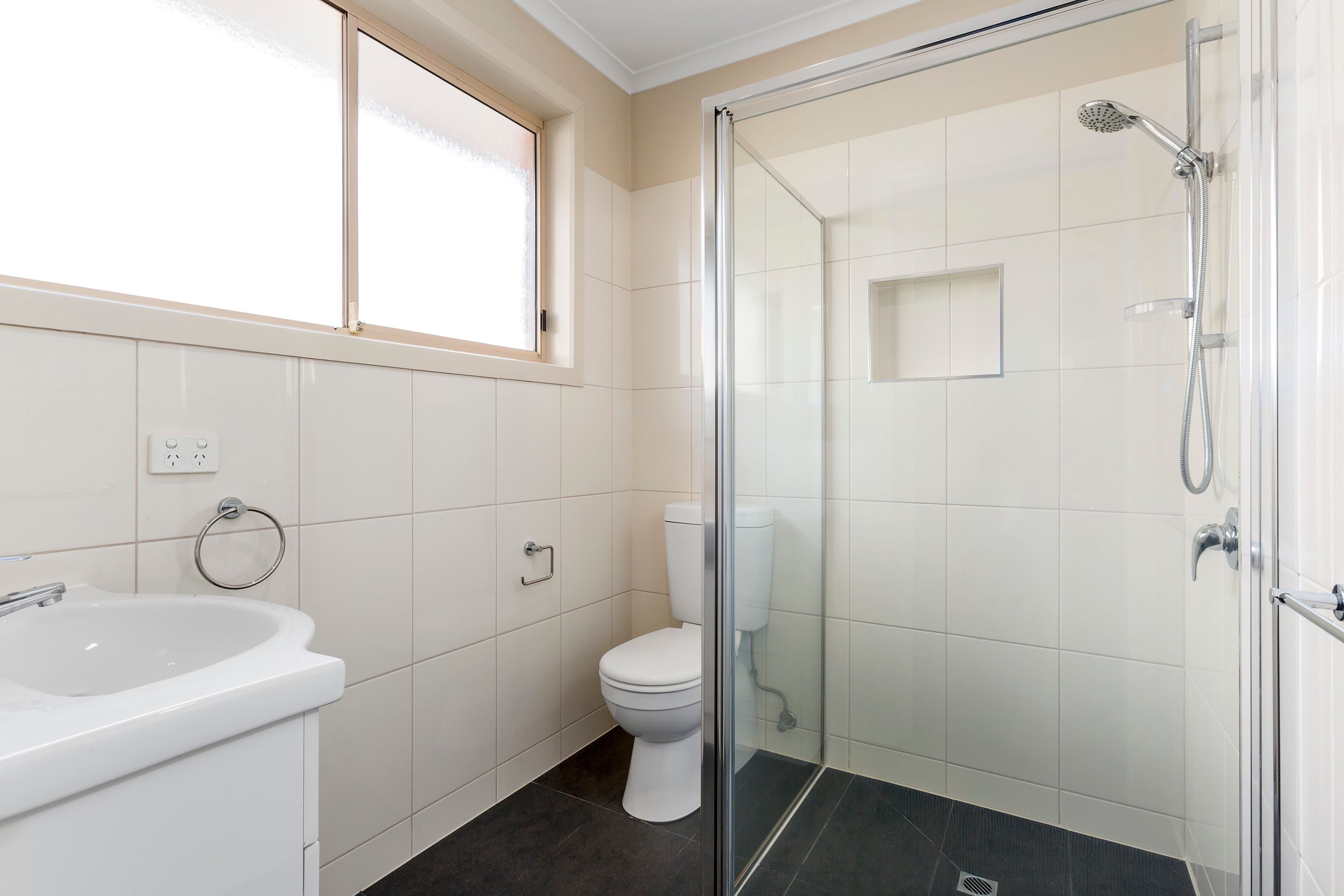 25 Burleigh Drive, Grovedale VIC 3216, Grovedale - Thumbnail 7