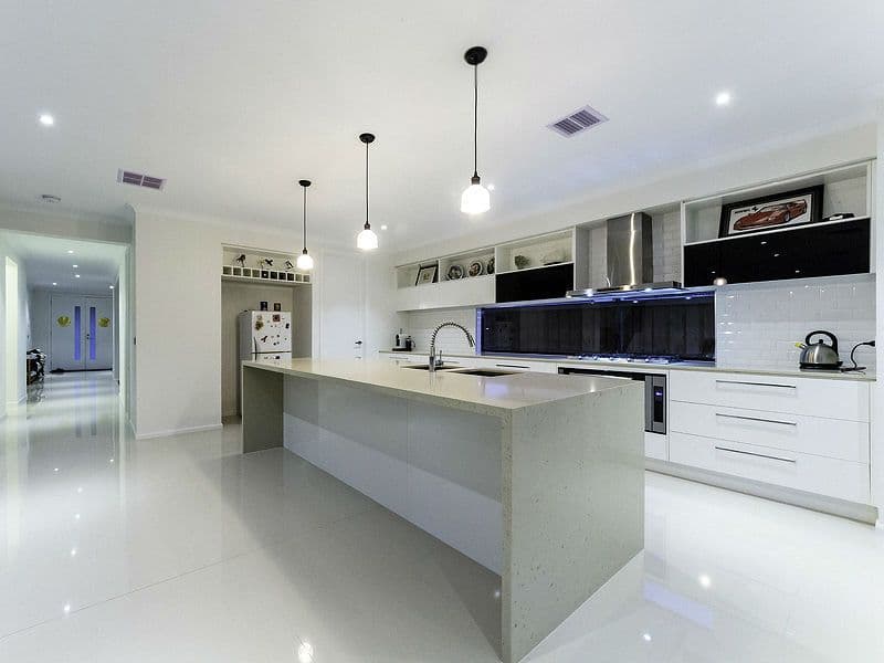 8 Coleridge Circuit, Williams Landing VIC 3027, Williams Landing - Thumbnail 6