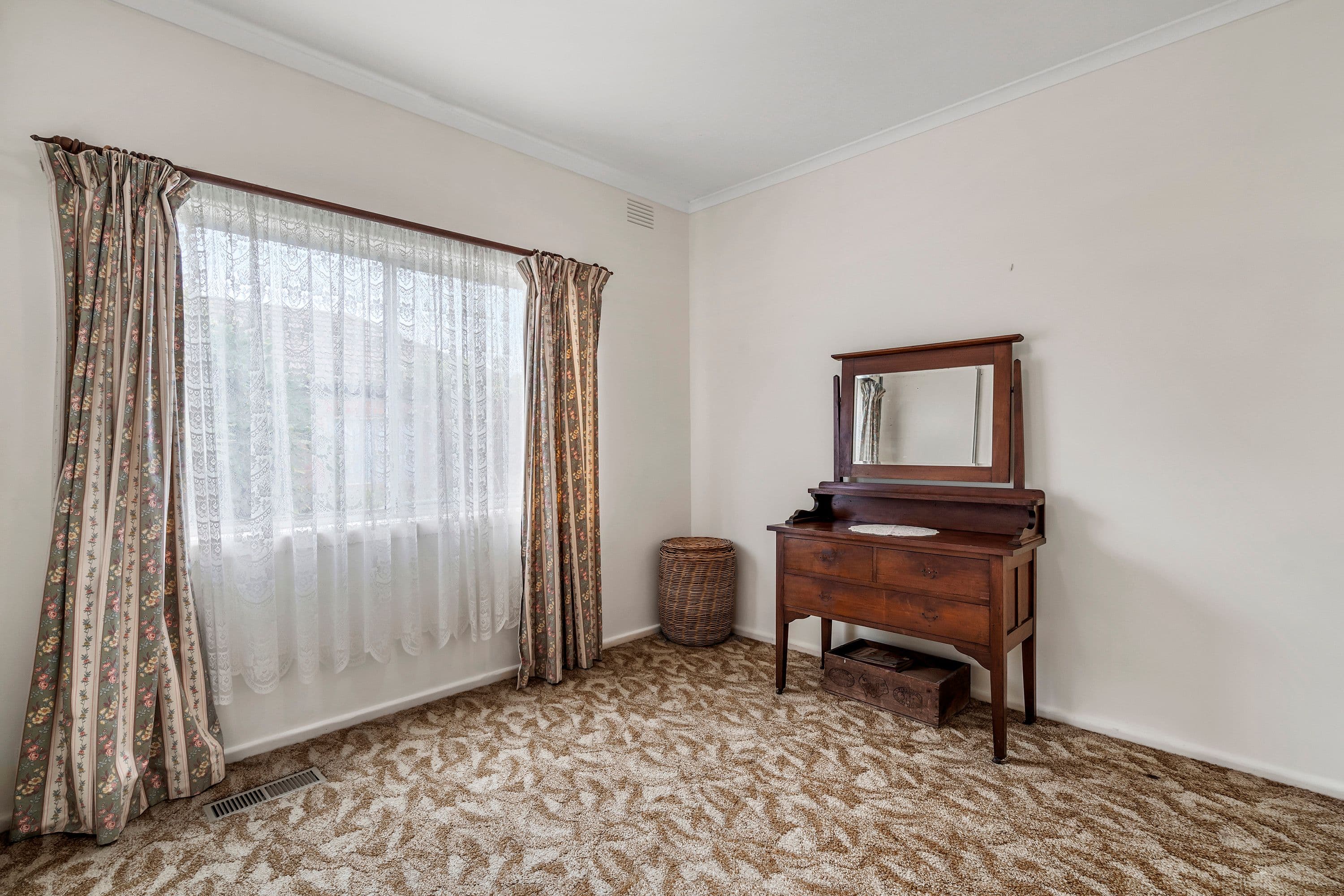 19 Beddoe Avenue, Clayton VIC 3168, Clayton - Thumbnail 8