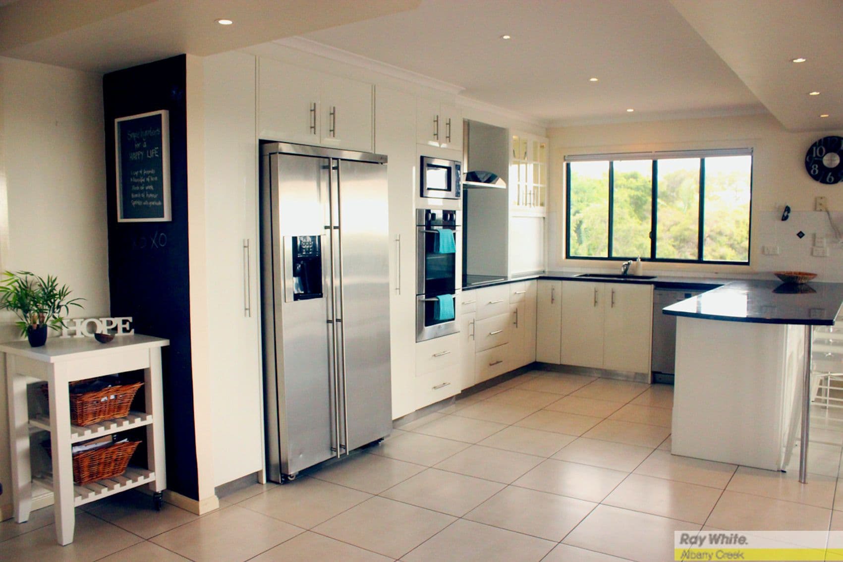 3 Janus Court, Eatons Hill QLD 4037, Eatons Hill - Thumbnail 2