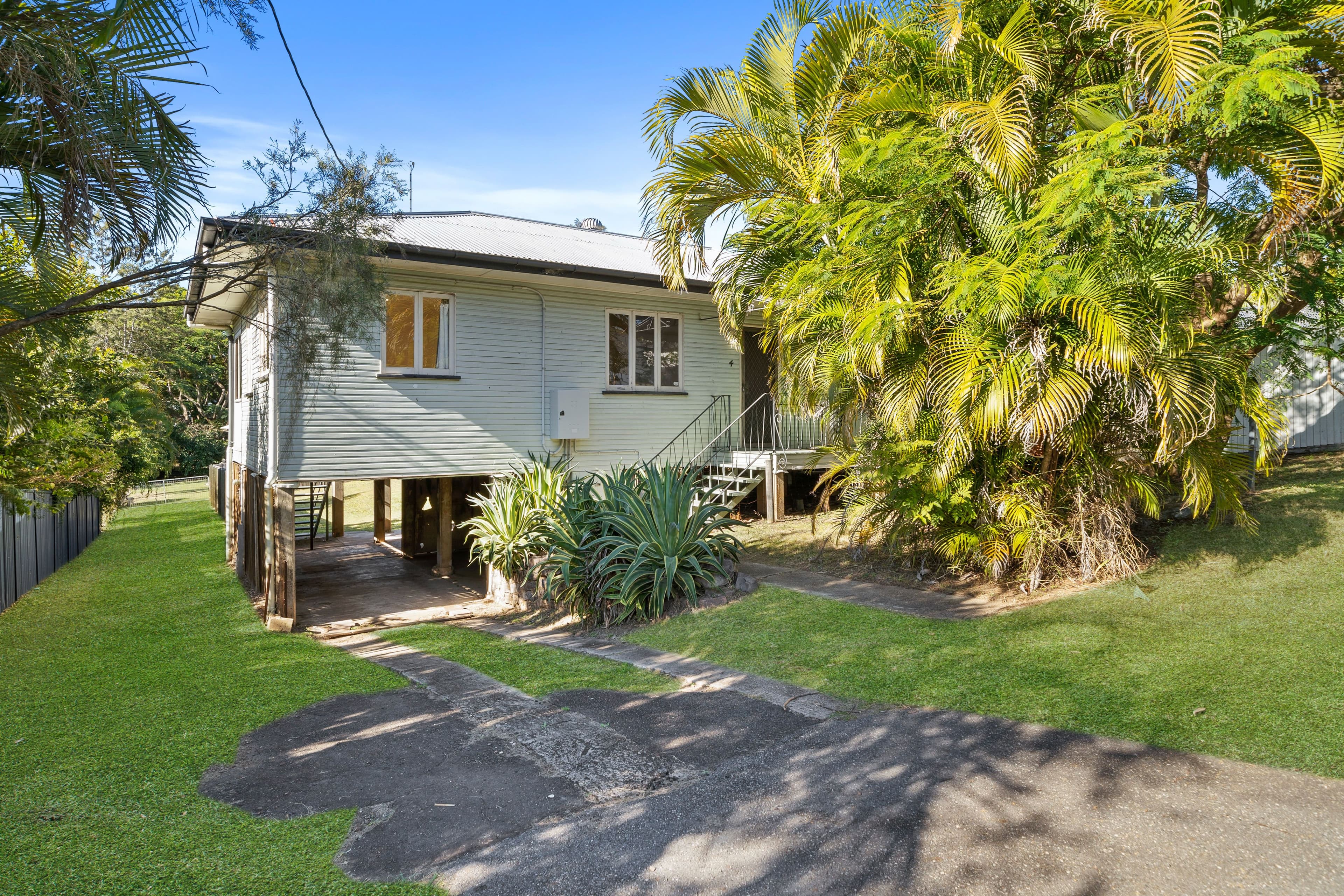 4 Harold Street, Bundamba QLD 4304, Bundamba - Thumbnail 2
