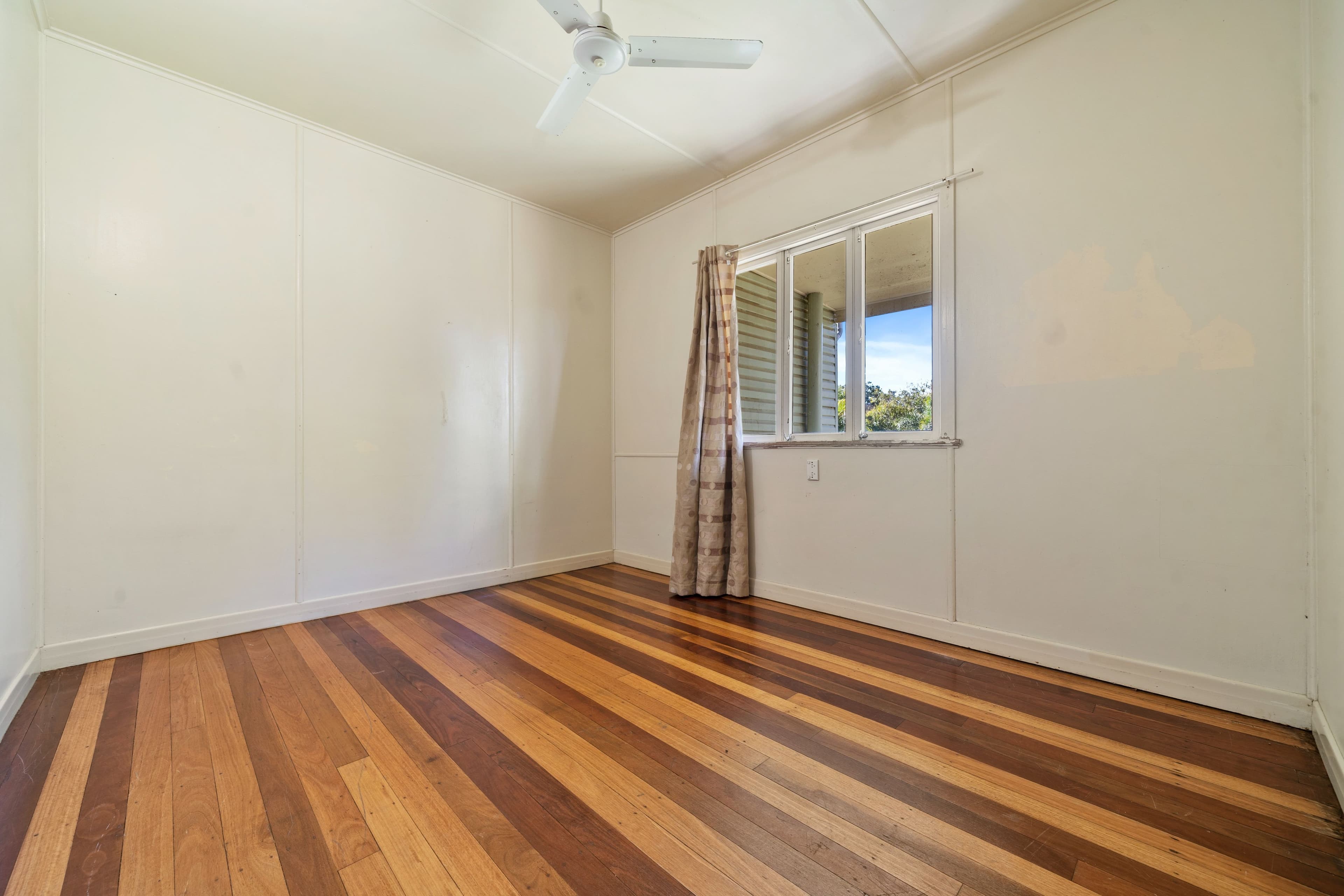 4 Harold Street, Bundamba QLD 4304, Bundamba - Thumbnail 8