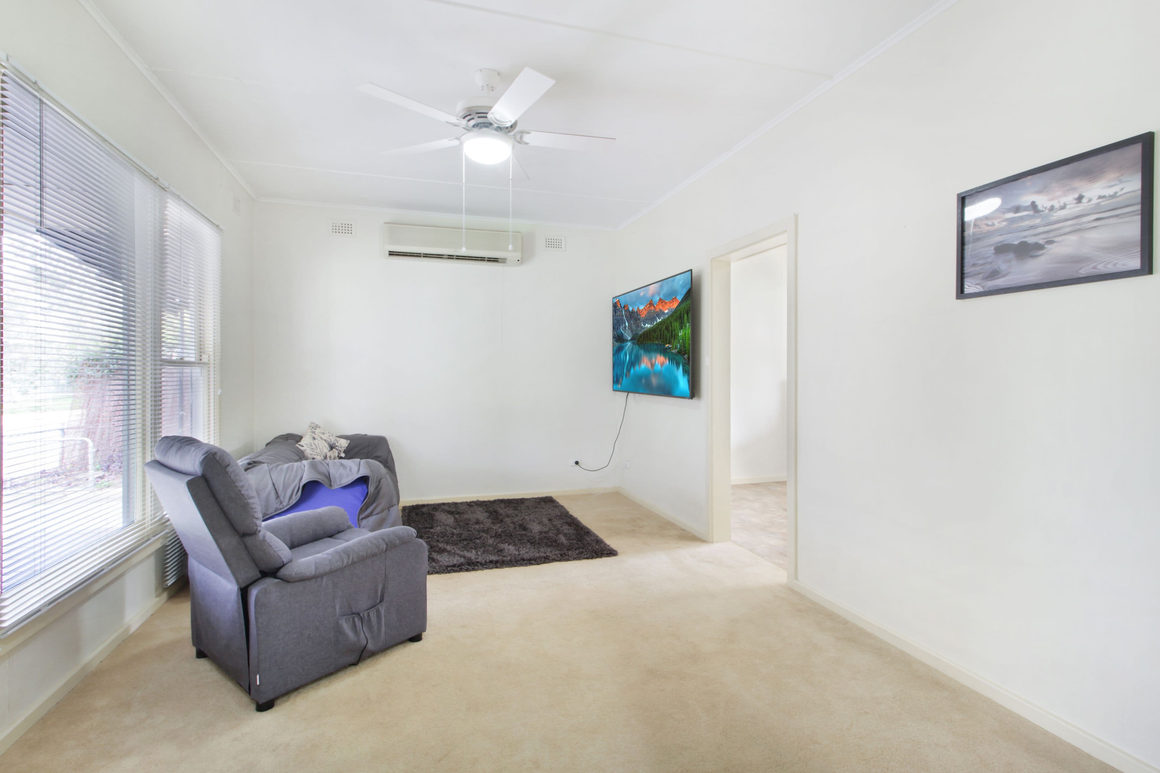 2 Kurrajong Avenue, Renmark SA 5341, Renmark - Thumbnail 4