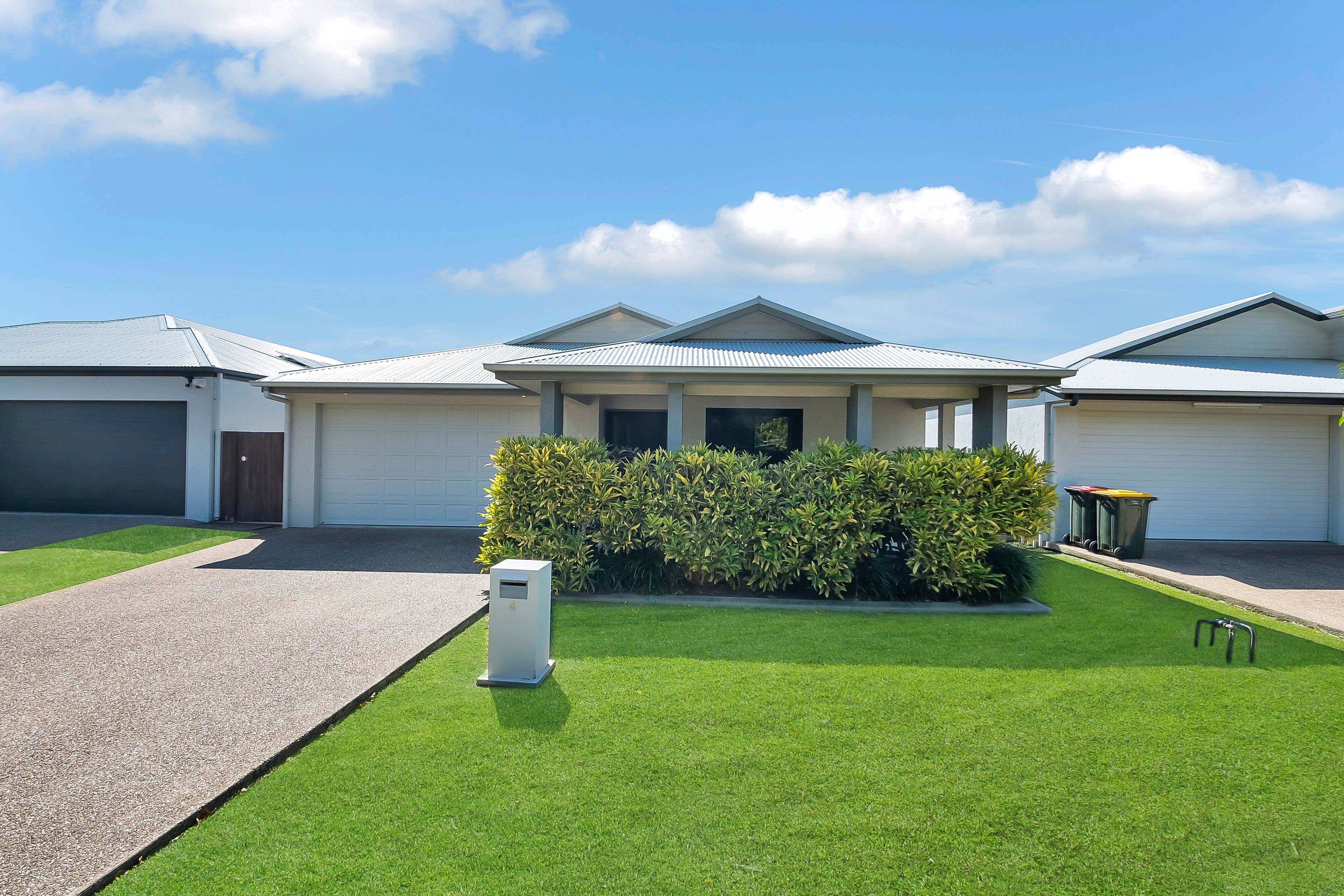 4 Kahana Avenue, Burdell QLD 4818, Burdell - Image 1