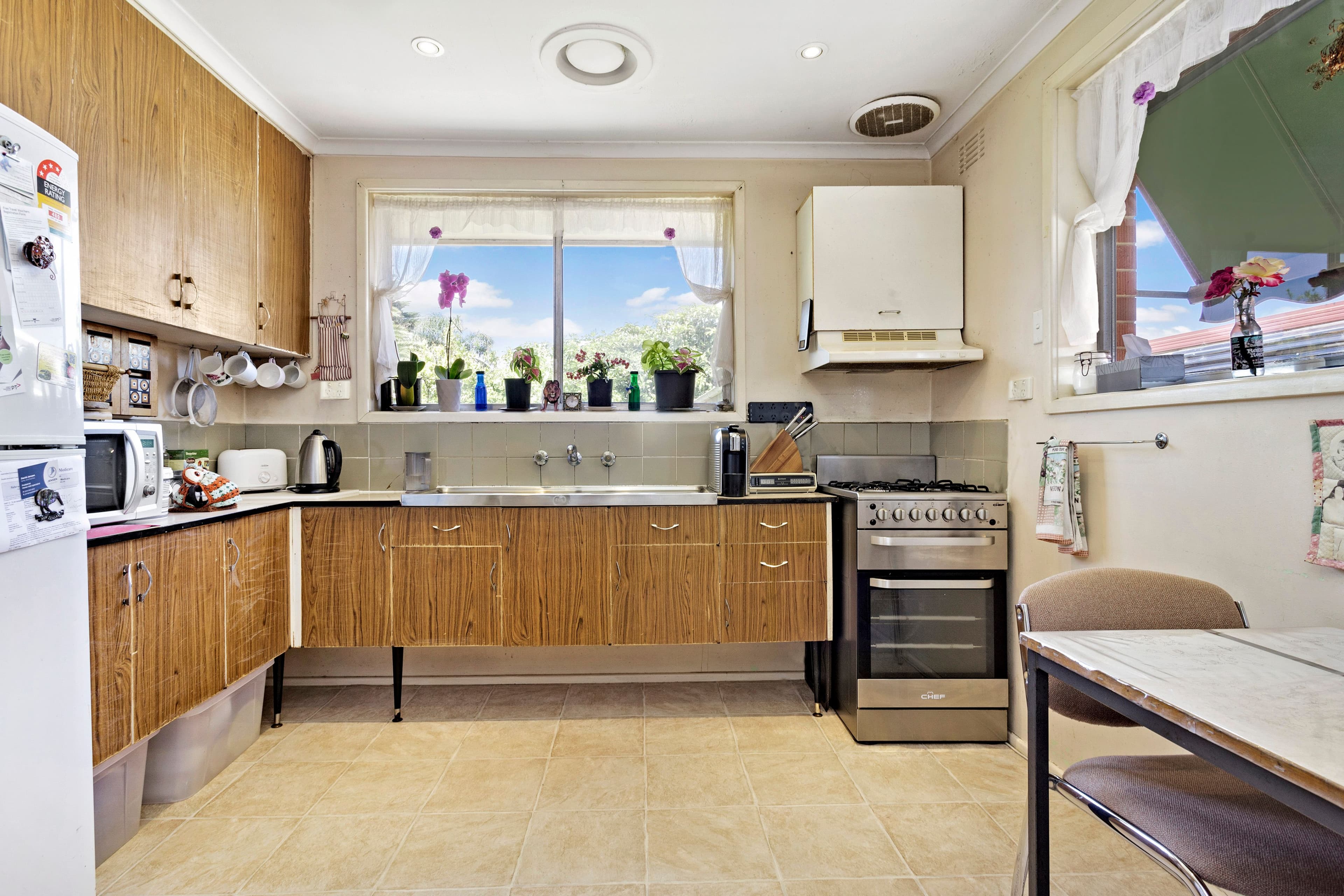18 Barringun Crescent, Clayton South VIC 3169, Clayton South - Thumbnail 4