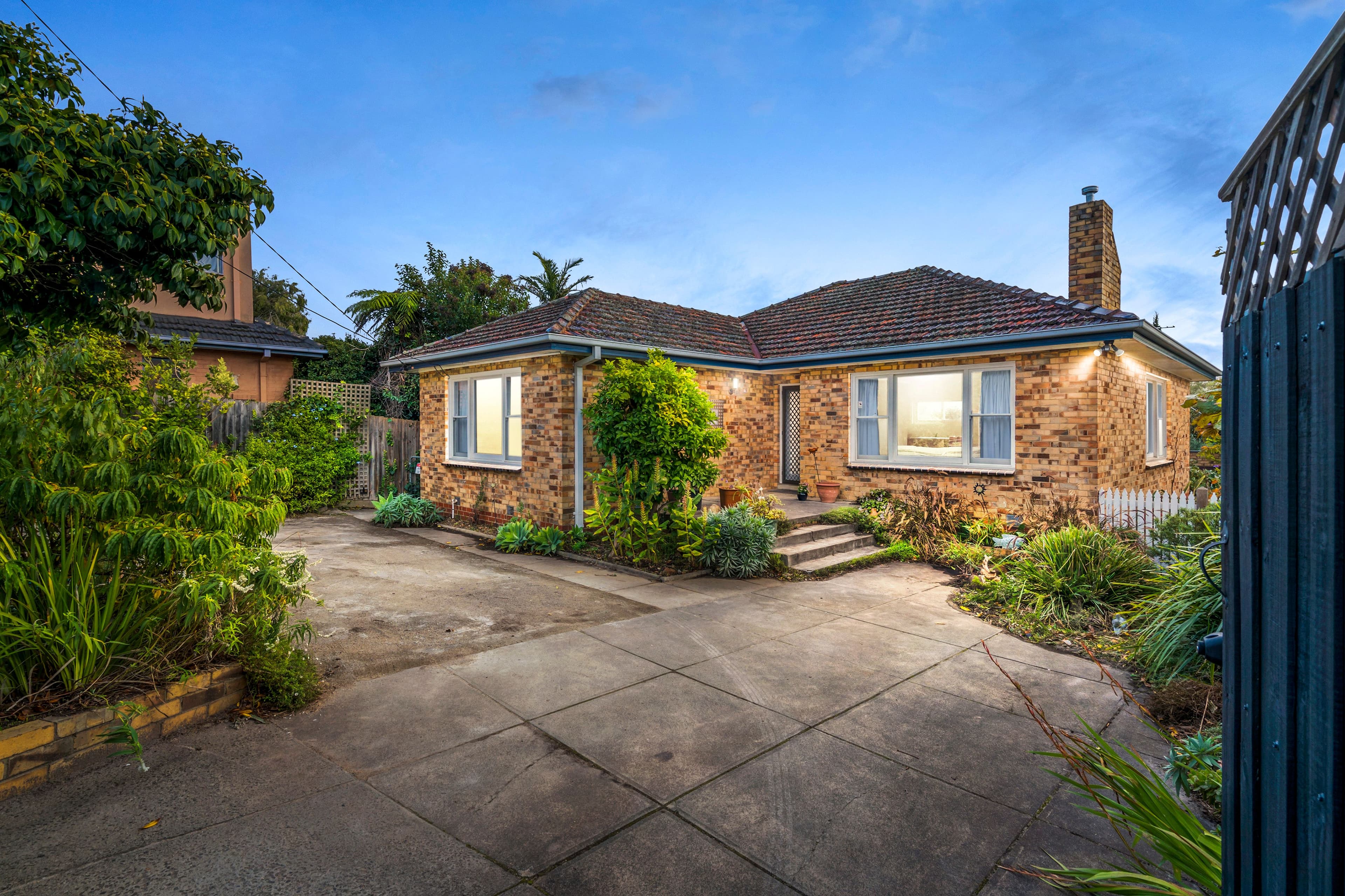 98 Frankston-Flinders Road, Frankston VIC 3199, Frankston - Image 1